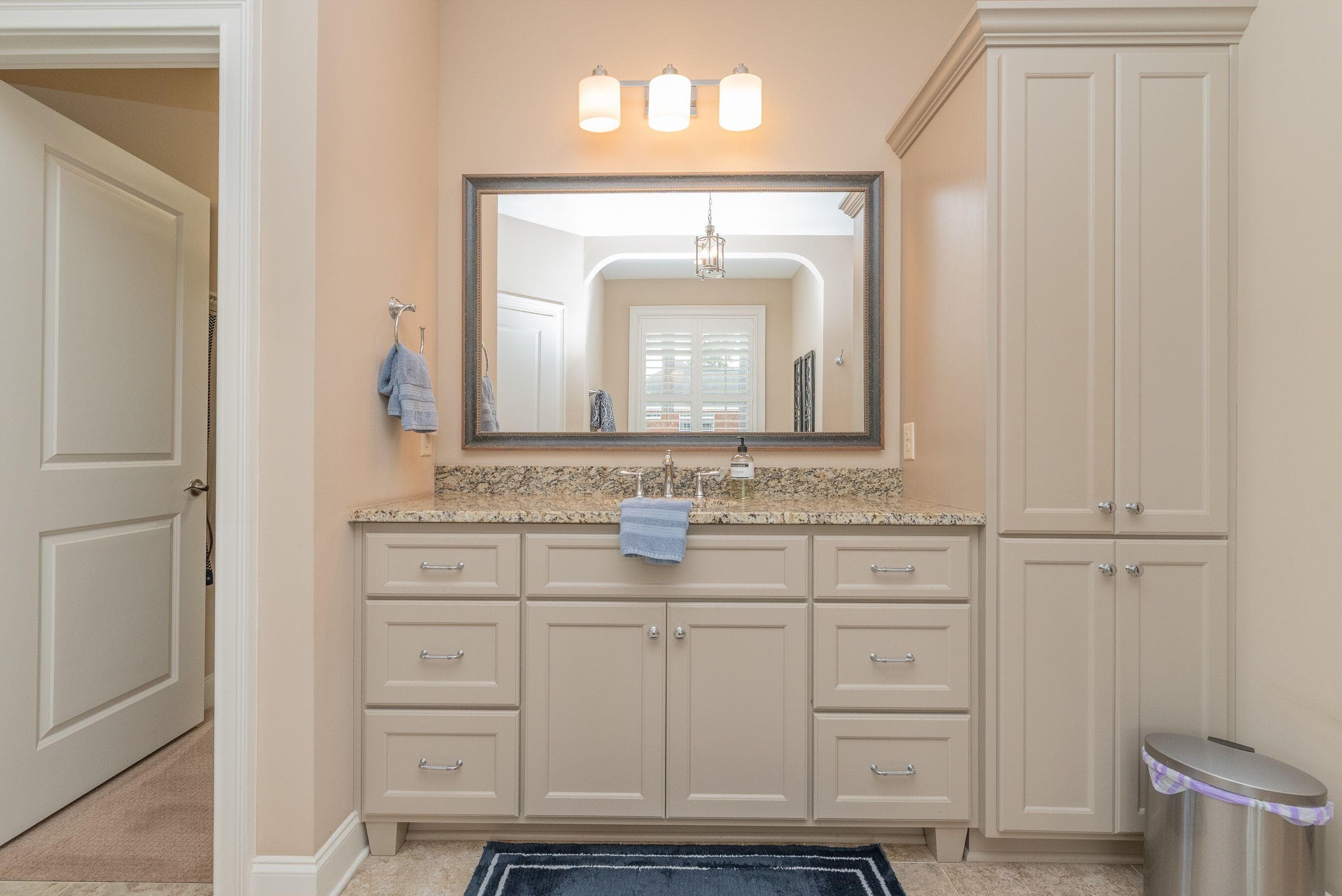 Primary vanity for her - 207 Quiet Oak Court, Aiken, SC 29803