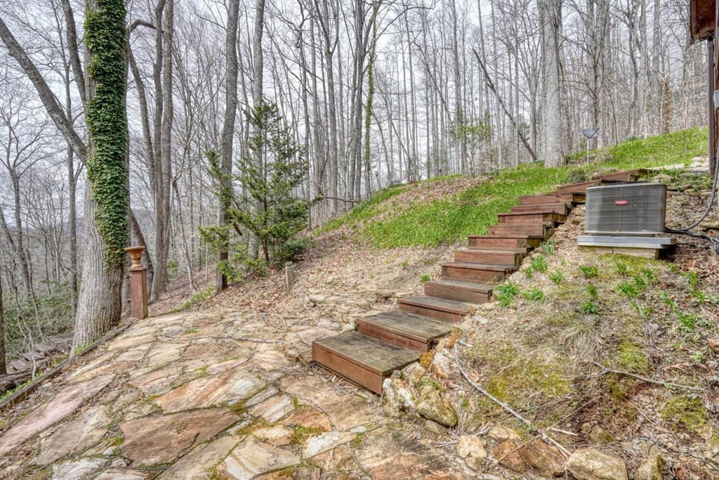 Residential at 575 Carolina Springs Lane, Franklin, NC 28734, photo 59 of 68