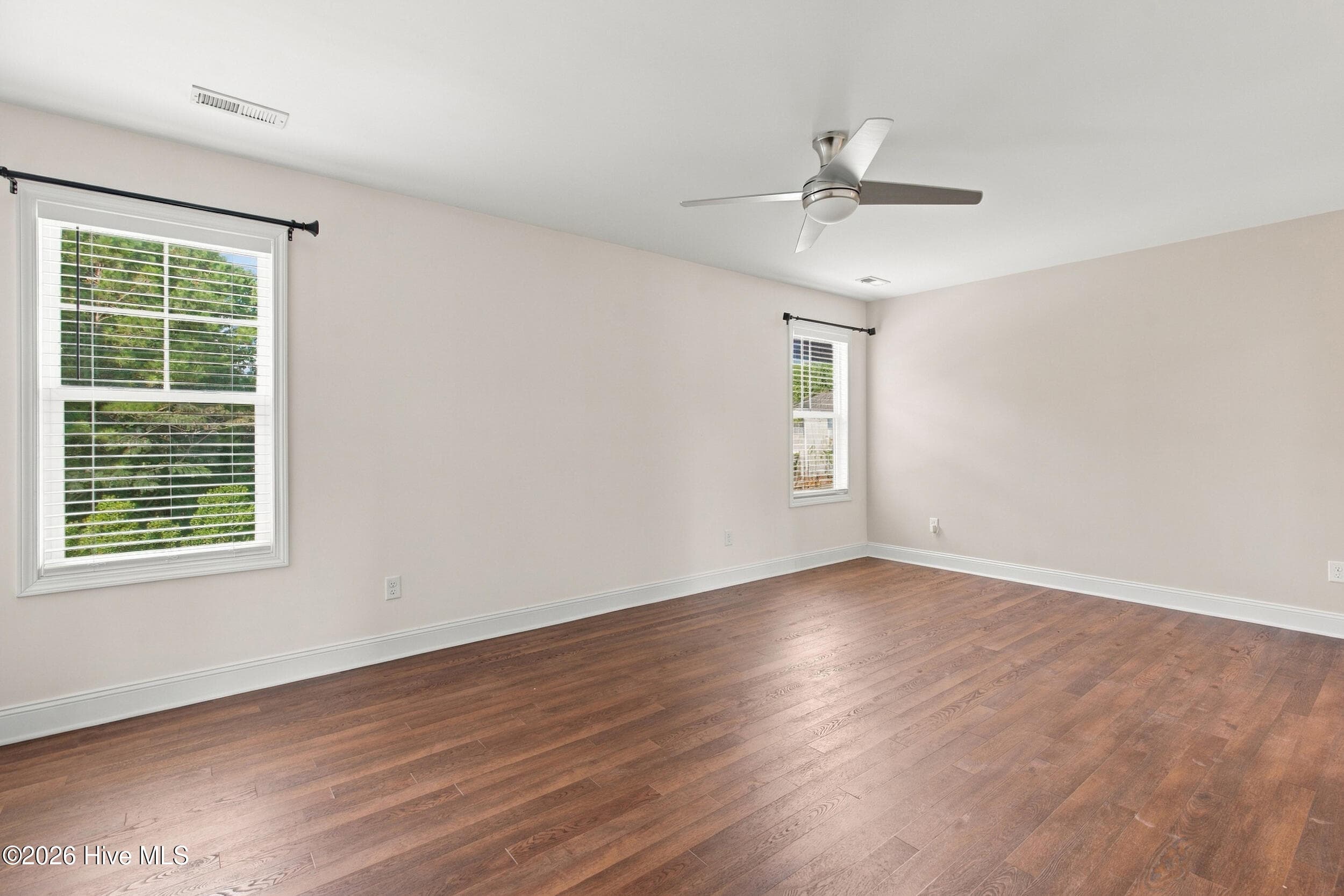 Single Family Residence at 1570 Stones Edge Loop, Wilmington, NC 28405, photo 21 of 64