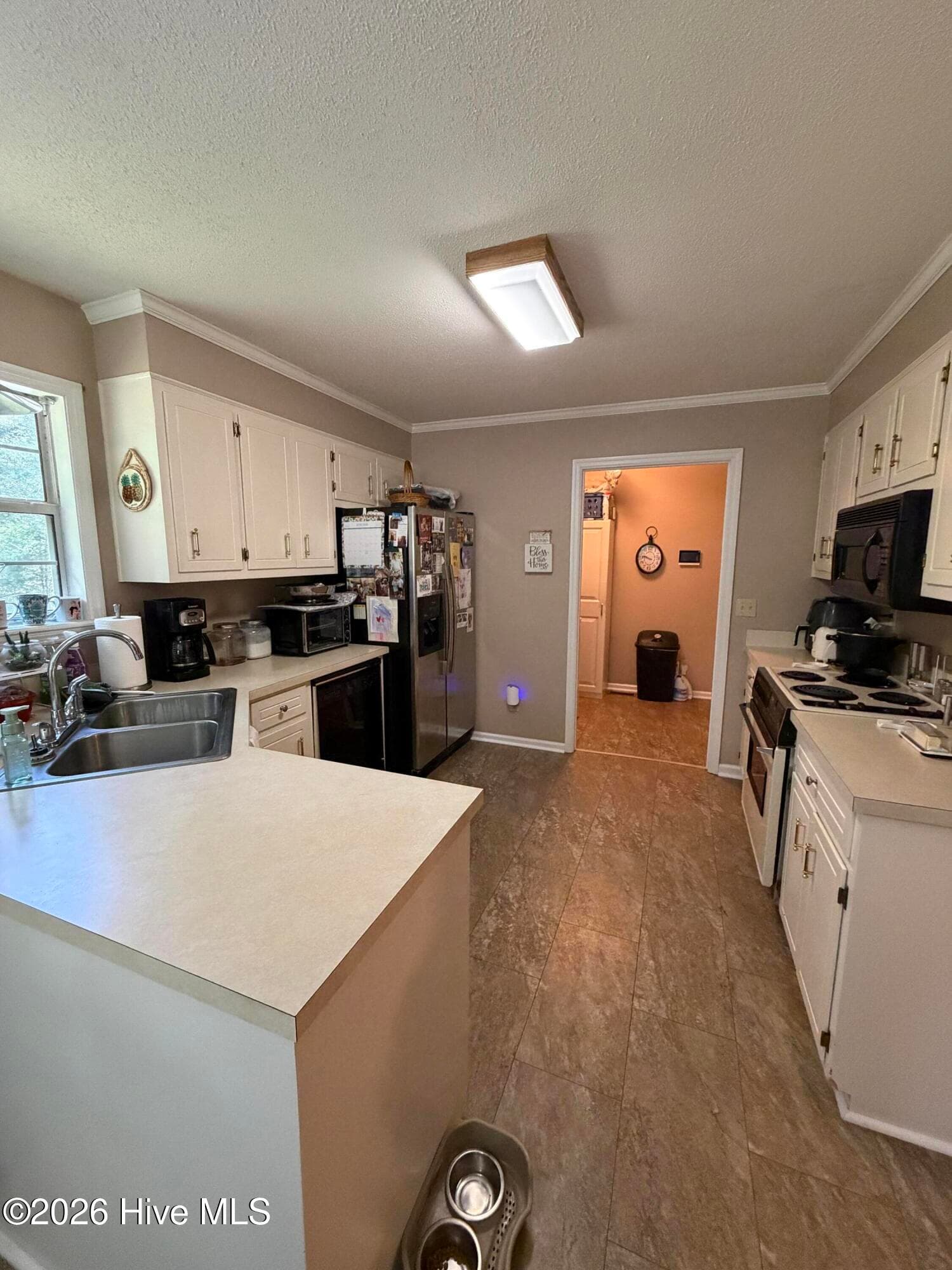 Single Family Residence at 1331 Carl Drive, Thomson, GA 30824, photo 13 of 34