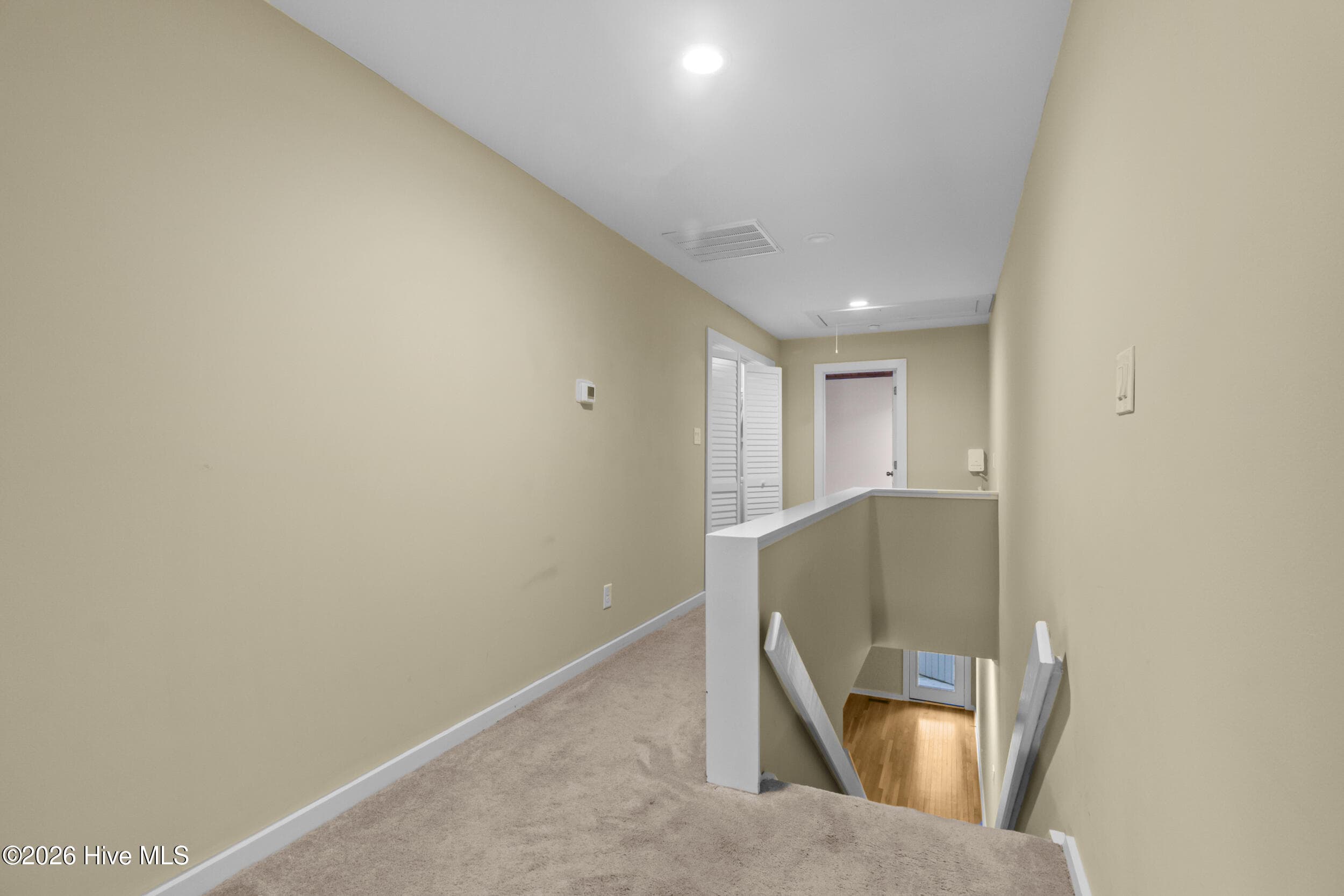 Stairway - 5 Batts Hill Road, New Bern, NC 28562