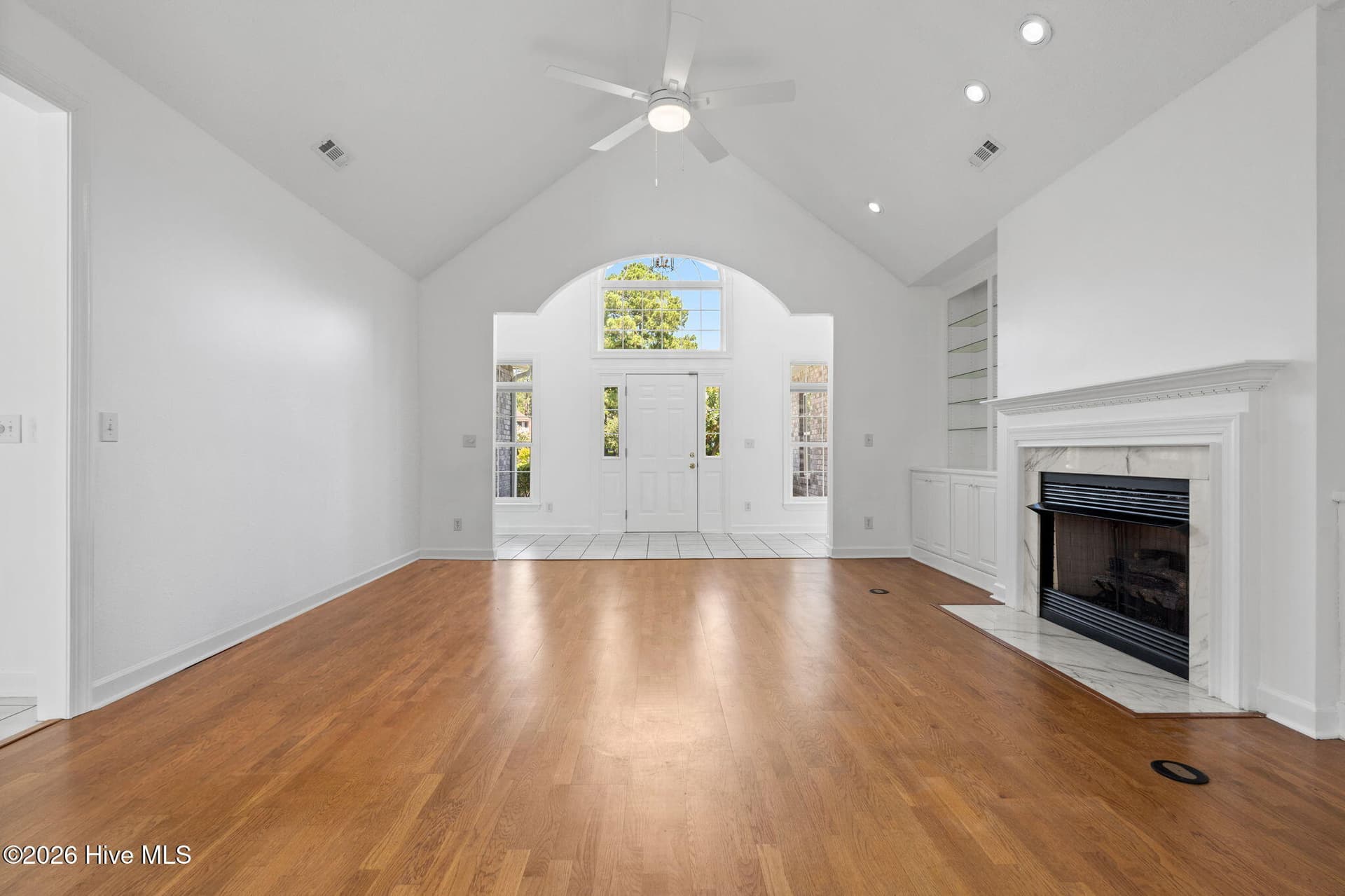 Single Family Residence at 8915 Rosewood Court NW, Calabash, NC 28467, photo 4 of 80