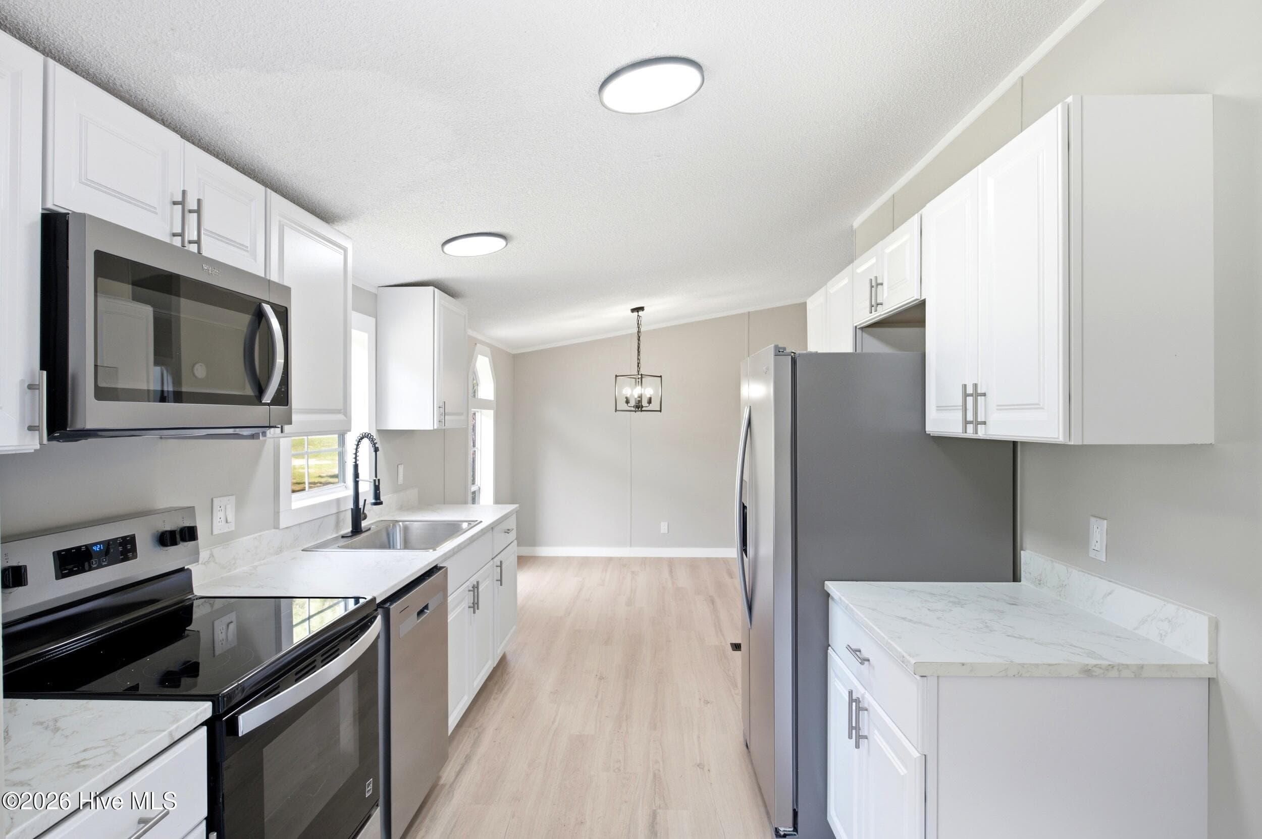 Manufactured Home at 171 Big Four Road, Currie, NC 28435, photo 10 of 53