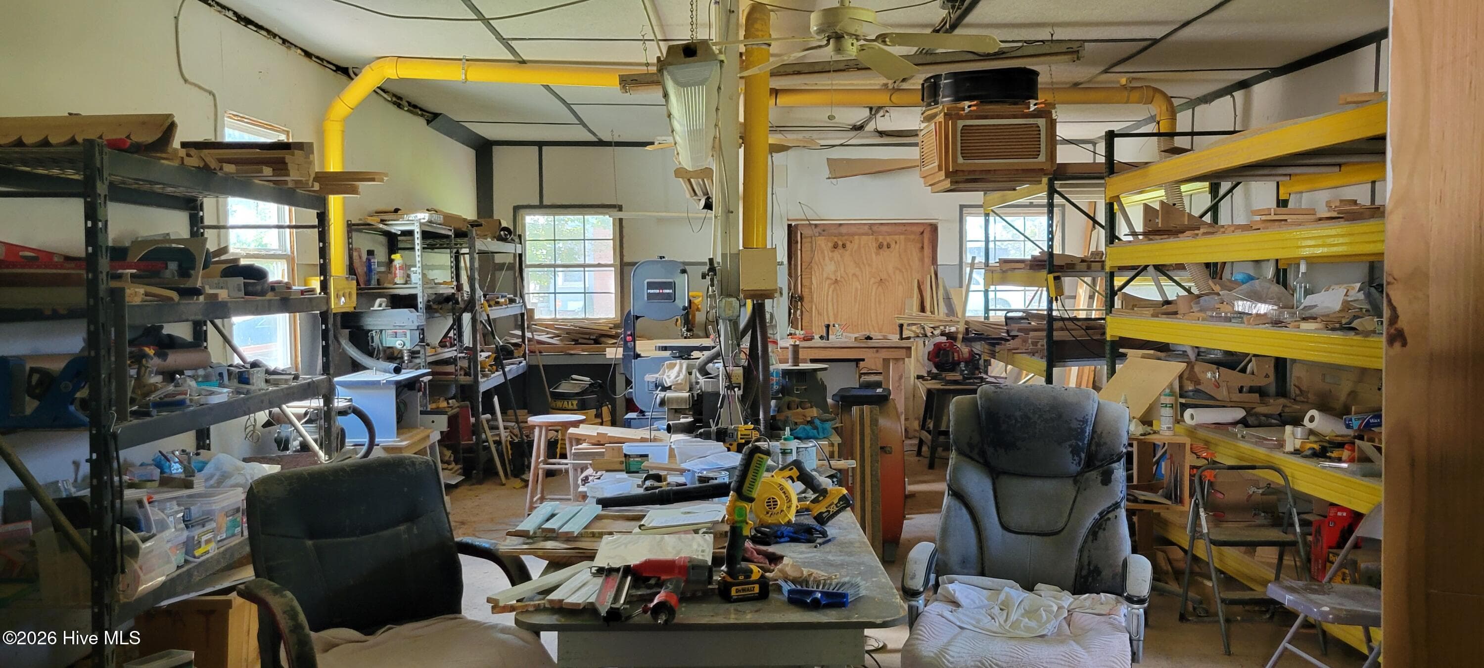 INTERIOR WORK AREA - 3422 Us 17 Highway S, Chocowinity, NC 27817