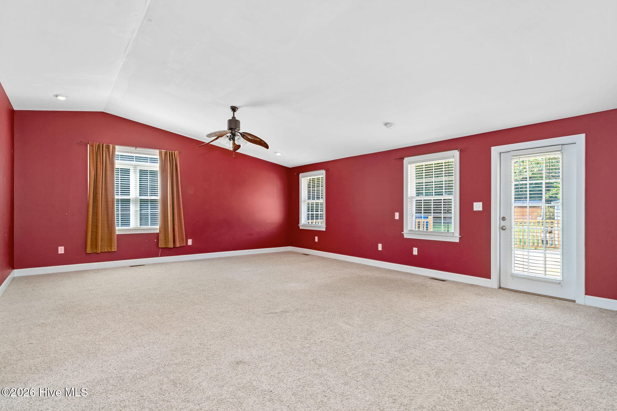 Single Family Residence at 414 Forrest Road, Warsaw, NC 28398, Warsaw, photo 11 of 28