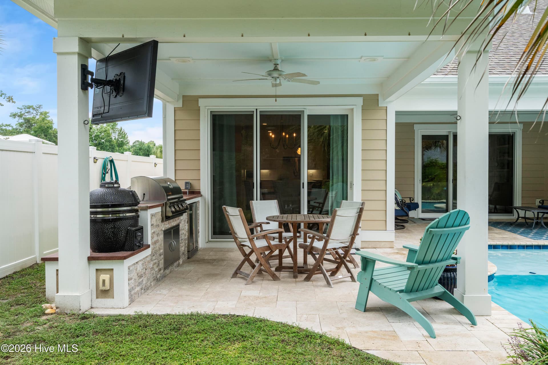 Single Family Residence at 1620 Harbour Place Drive, Calabash, NC 28467, photo 17 of 99
