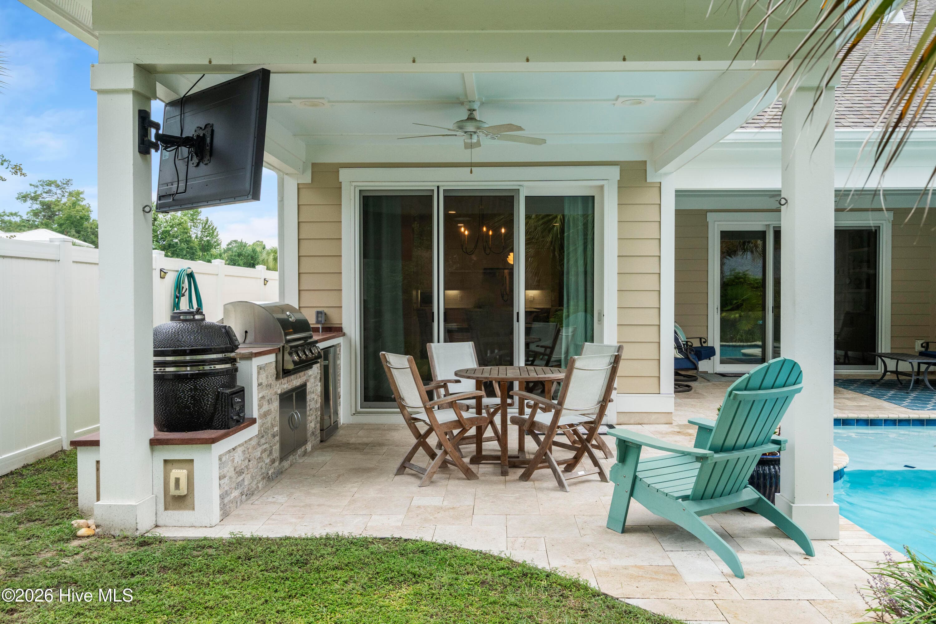Single Family Residence at 1620 Harbour Place Drive, Calabash, NC 28467, photo 17 of 99