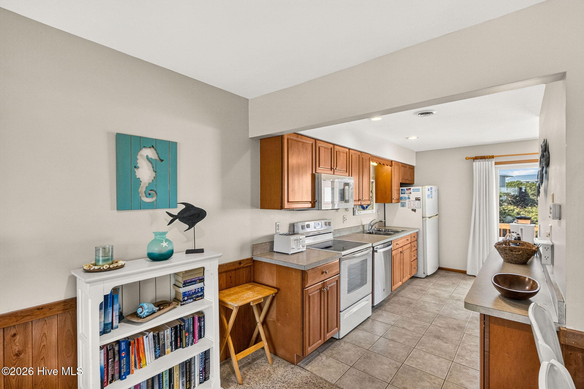 Townhouse at 131 Georgetown Sands Road Unit 9, Duck, NC 27949, photo 13 of 39