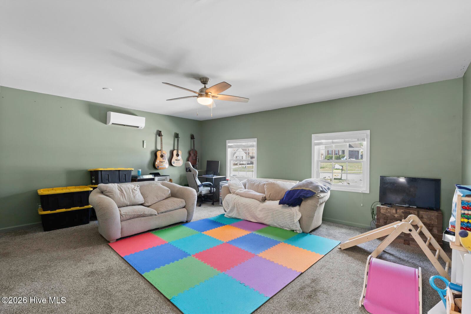 Single Family Residence at 423 Jasmine Lane, Jacksonville, NC 28546, photo 11 of 23