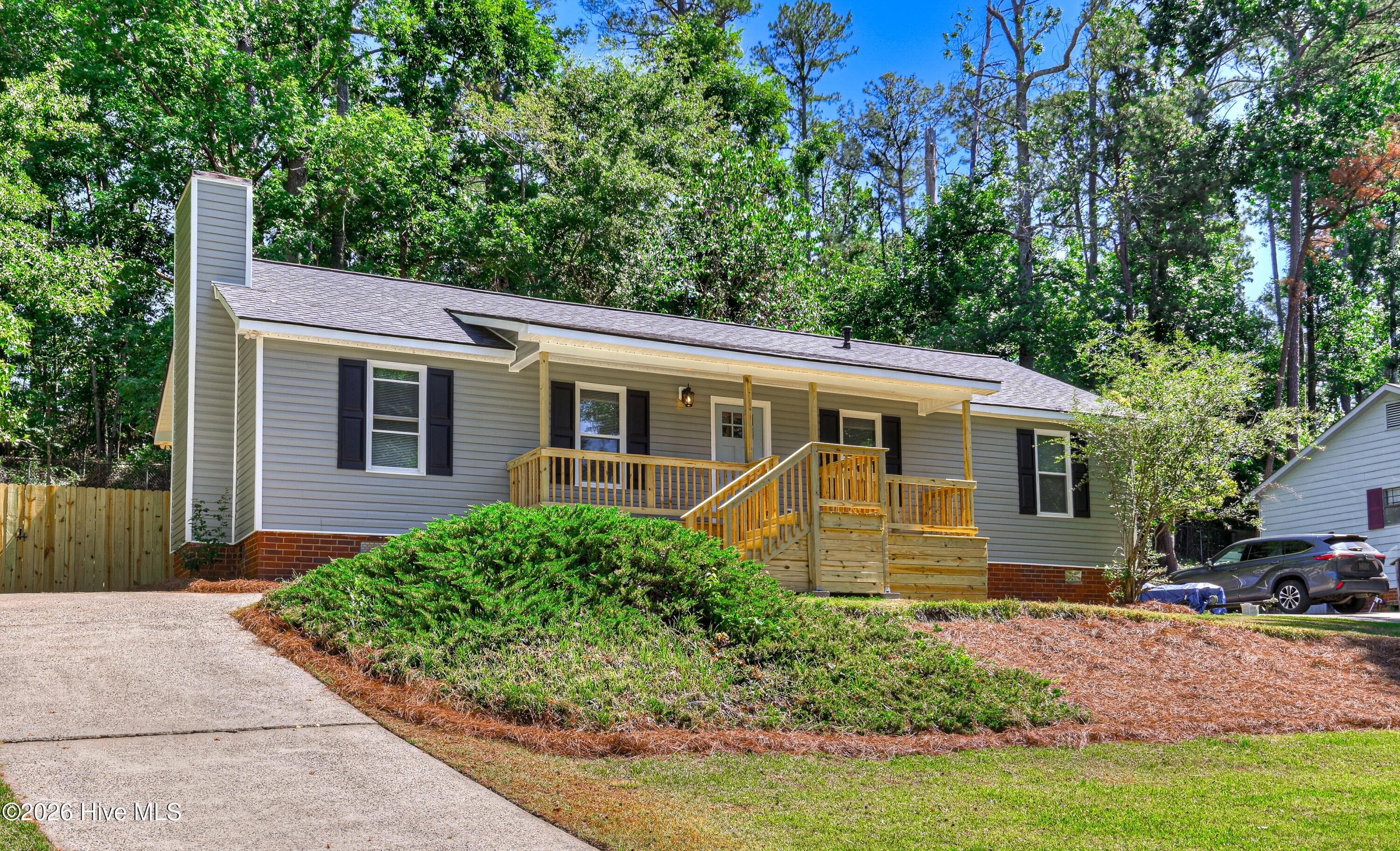 Single Family Residence at 219 Dry Creek Road, Evans, GA 30809, photo 2 of 32