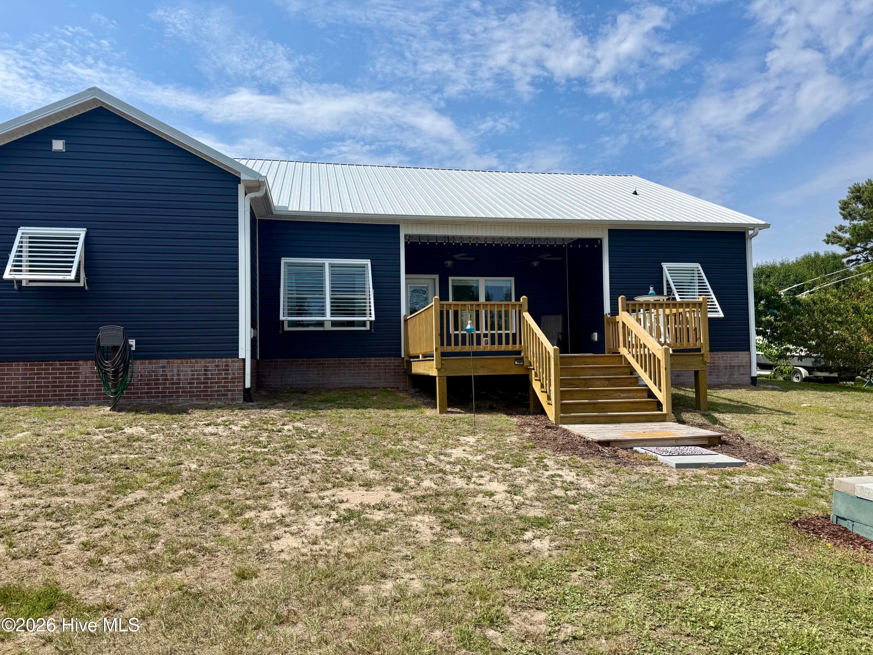 Single Family Residence at 266 Ennett Lane, Sneads Ferry, NC 28460, photo 37 of 39