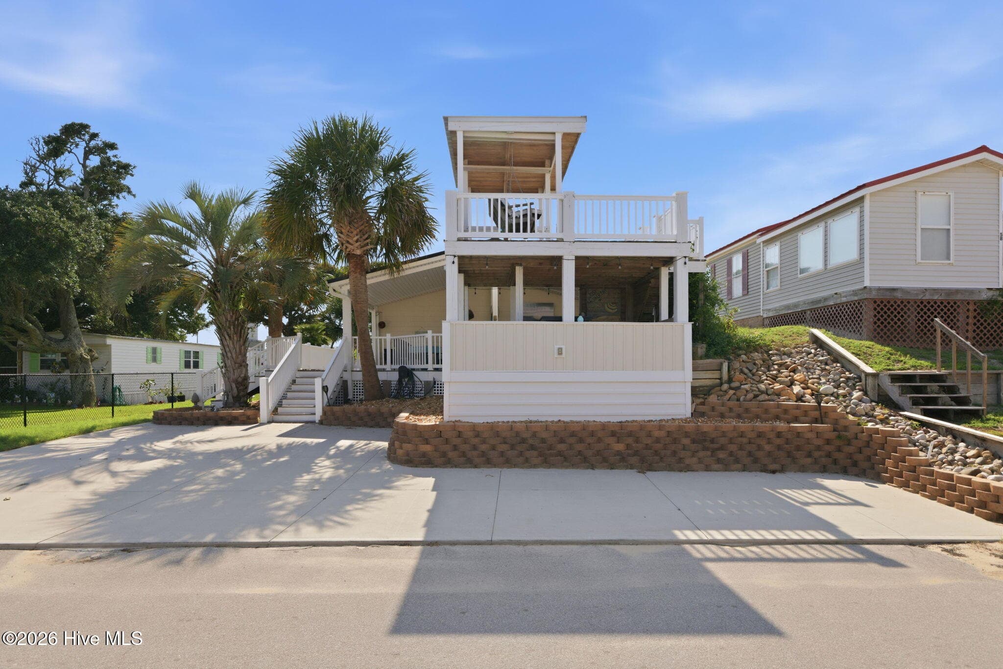 Manufactured Home at 1530 Salter Path Road 59, Indian Beach, NC 28512, photo 45 of 53