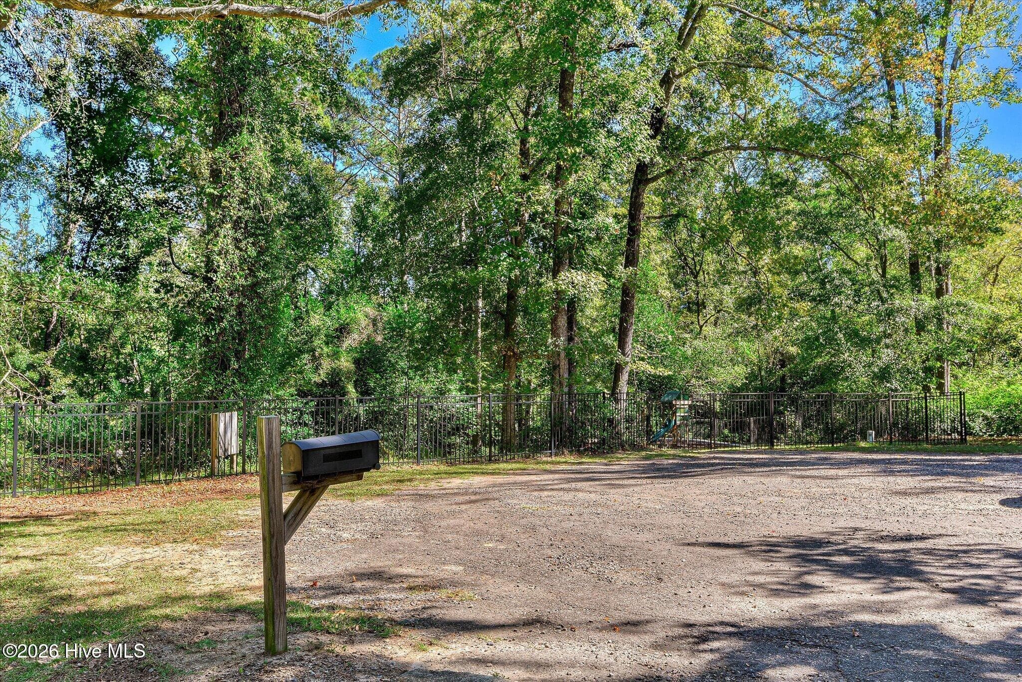 Single Family Residence at 6 Gregory Court, North Augusta, SC 29860, photo 35 of 40
