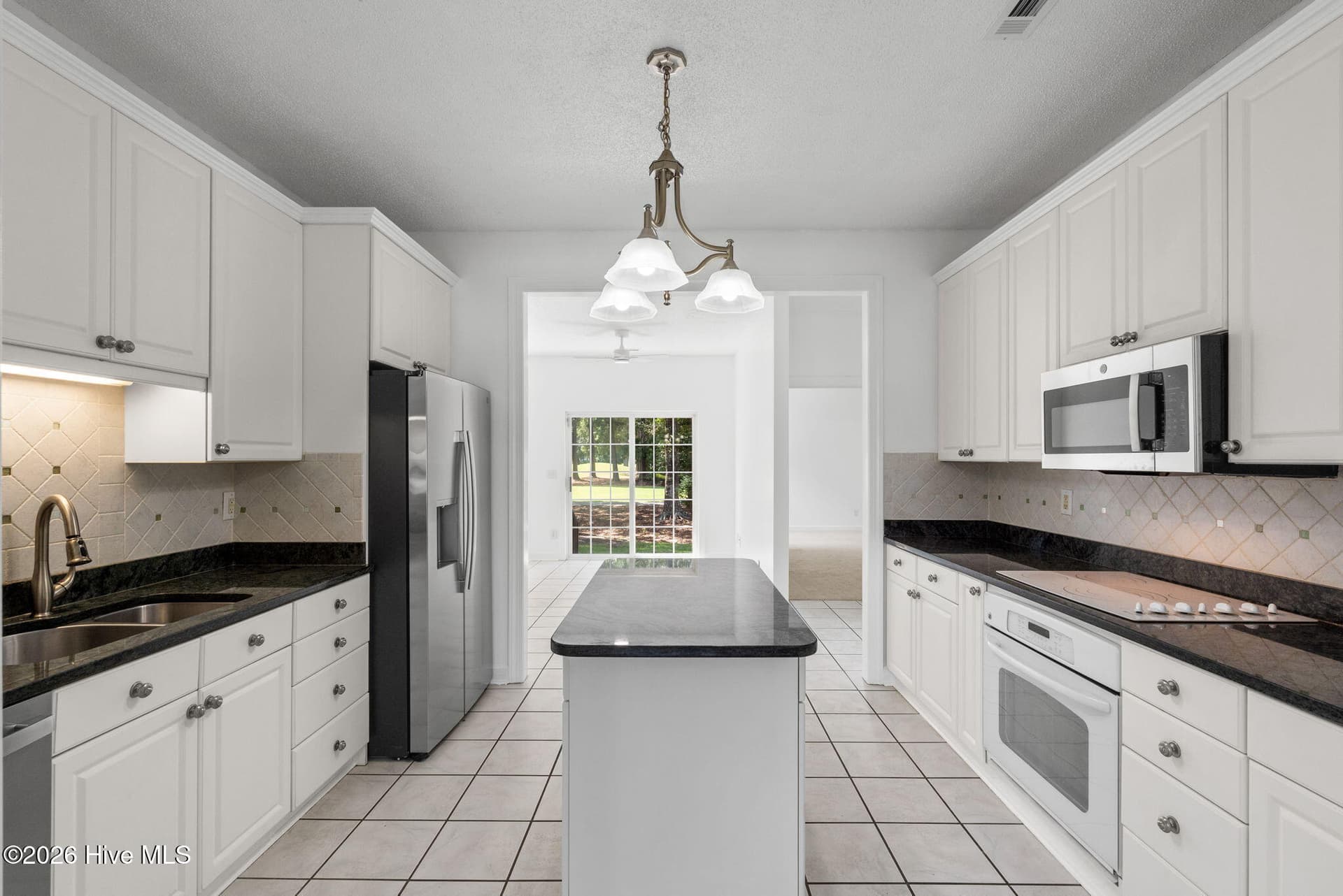 Single Family Residence at 8915 Rosewood Court NW, Calabash, NC 28467, photo 19 of 80