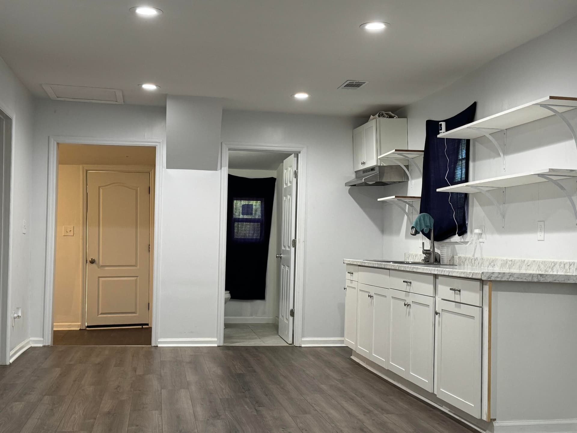Single Family Residence at 1906 Jenkins Street, Augusta, GA 30904, photo 7 of 25