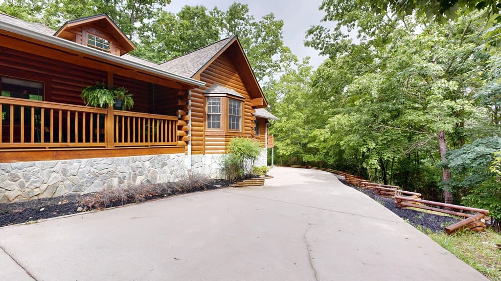 Single Family Residence at 118 Laurel Ridge Lane, Murphy, NC 28906, photo 21 of 32
