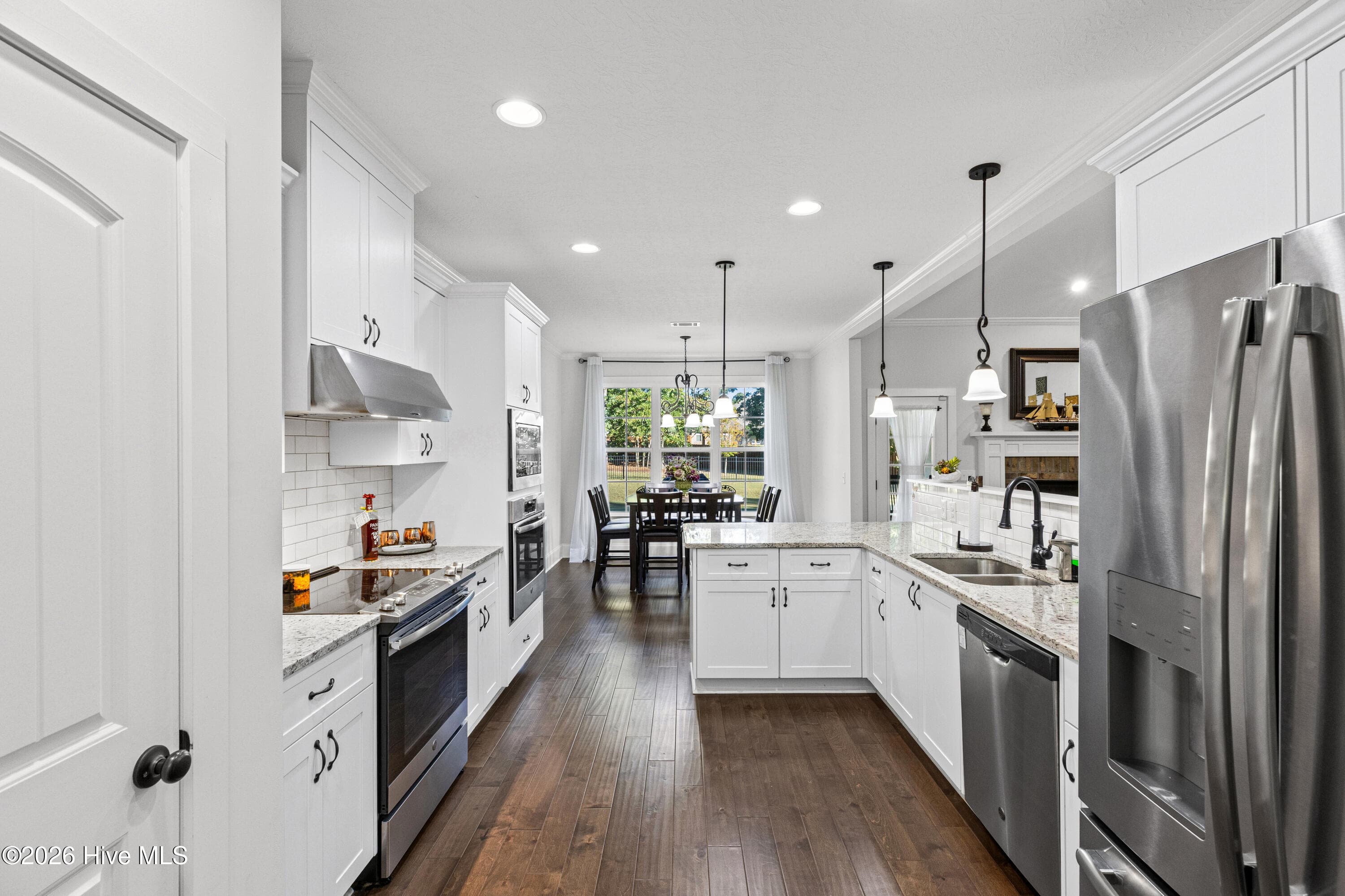 Spacious kitchen - 2016 Edenberry Row, Beech Island, SC 29842