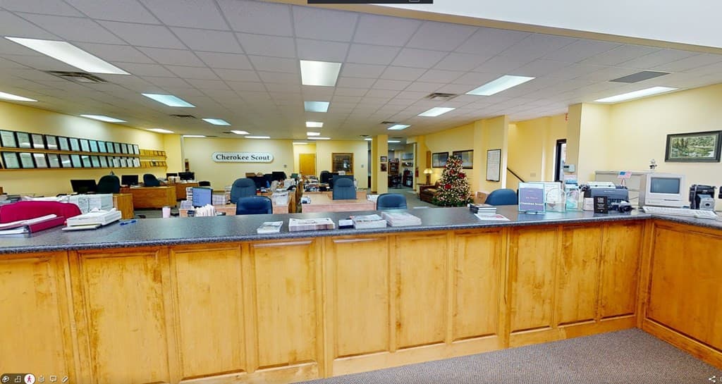 Commercial Sale at 89 Sycamore Street, Murphy, NC 28906, photo 8 of 33