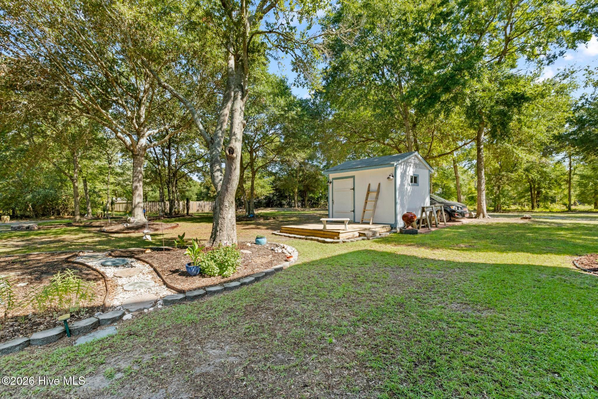 Single Family Residence at 101 Brandon Avenue, Hubert, NC 28539, photo 2 of 3
