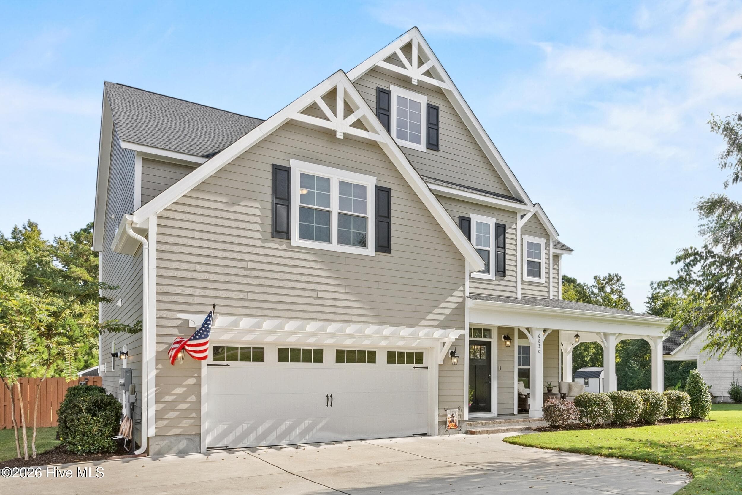 Single Family Residence at 6830 Campbells Ridge Drive SE, Leland, NC 28451, photo 4 of 66