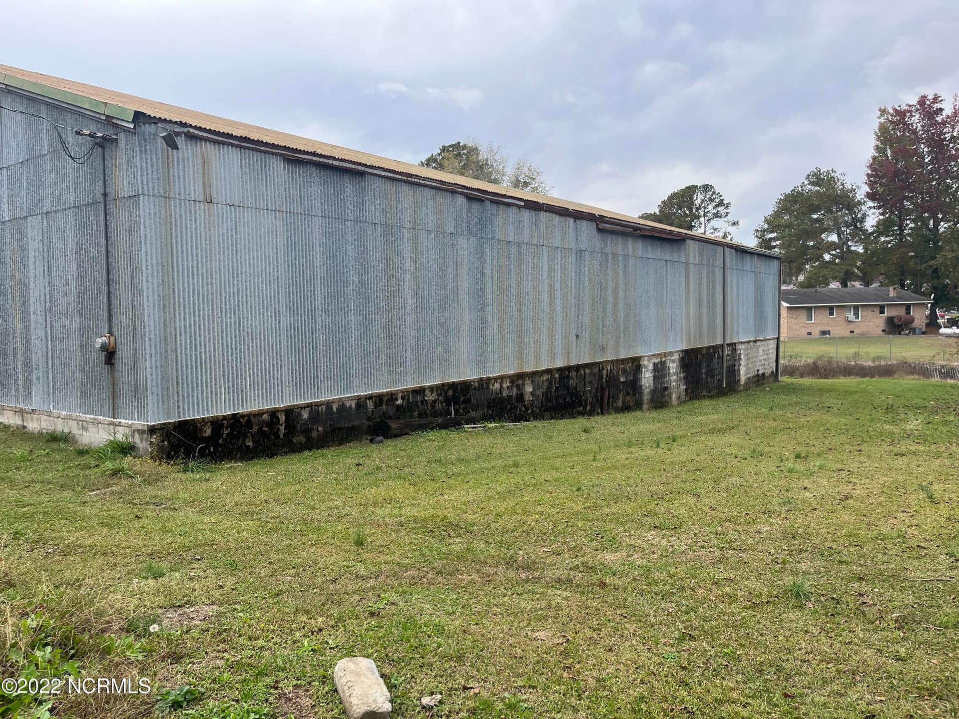 Right Side - 818 W Main Street, Williamston, NC 27892