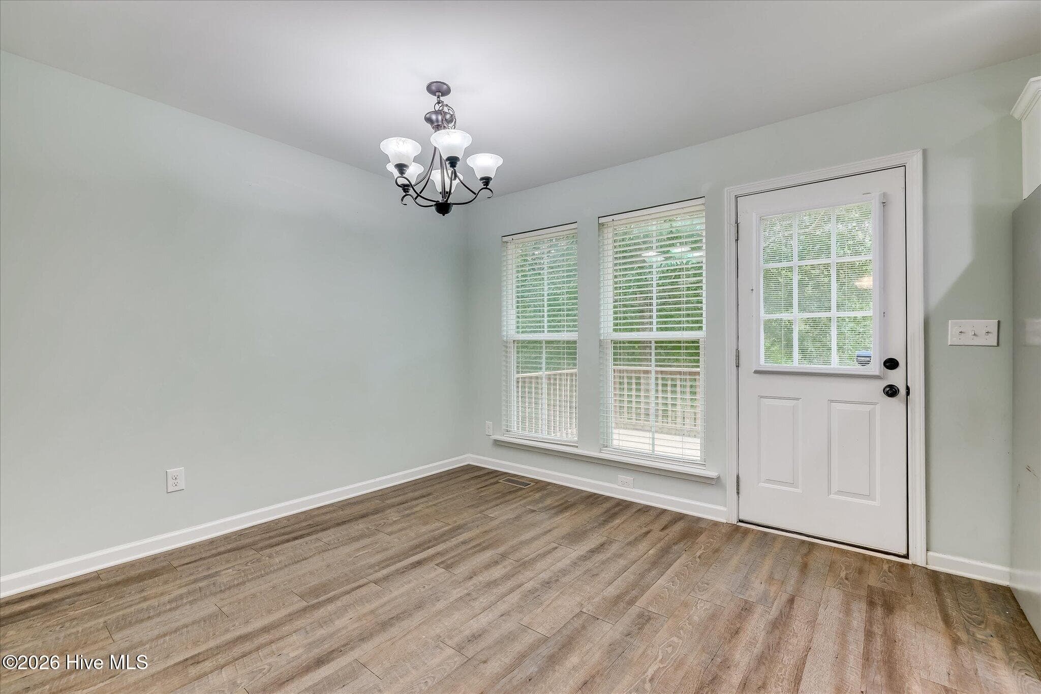 Single Family Residence at 605 Ridgefield Drive, North Augusta, SC 29841, North Augusta, photo 12 of 35