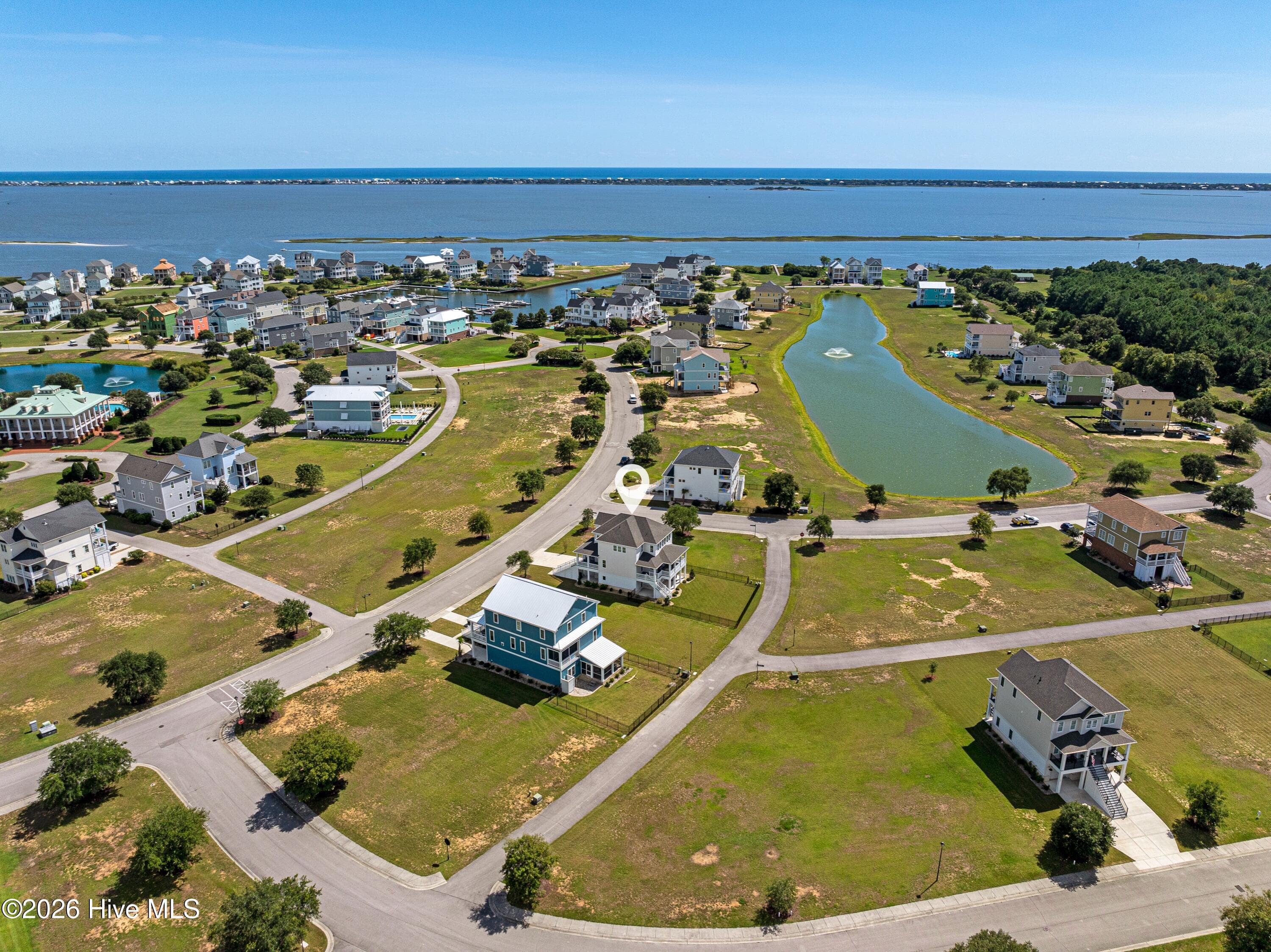 855 Cannonsgate Drive, Newport, NC 28570