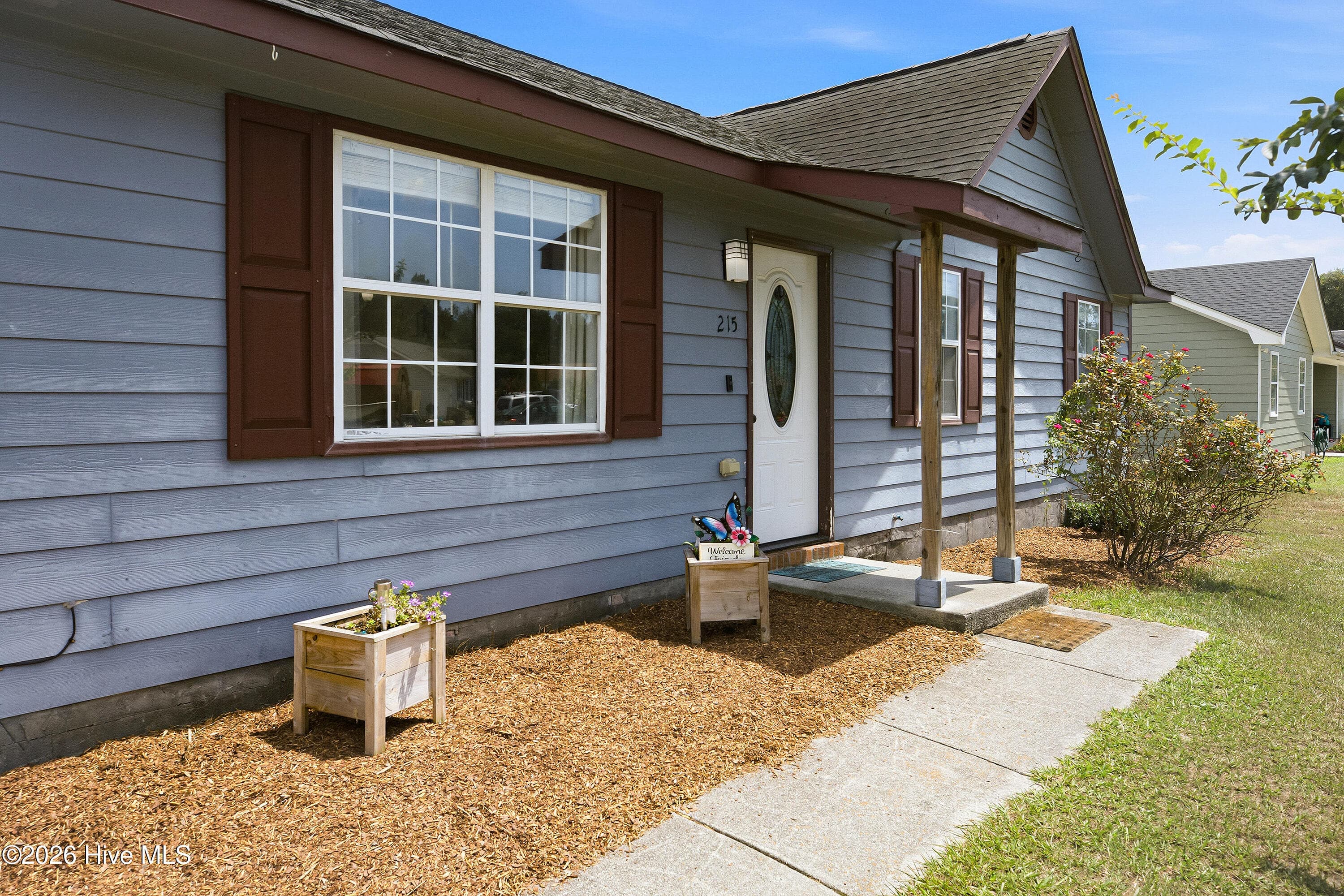 215 S Ginger Drive, Hubert, NC 28539