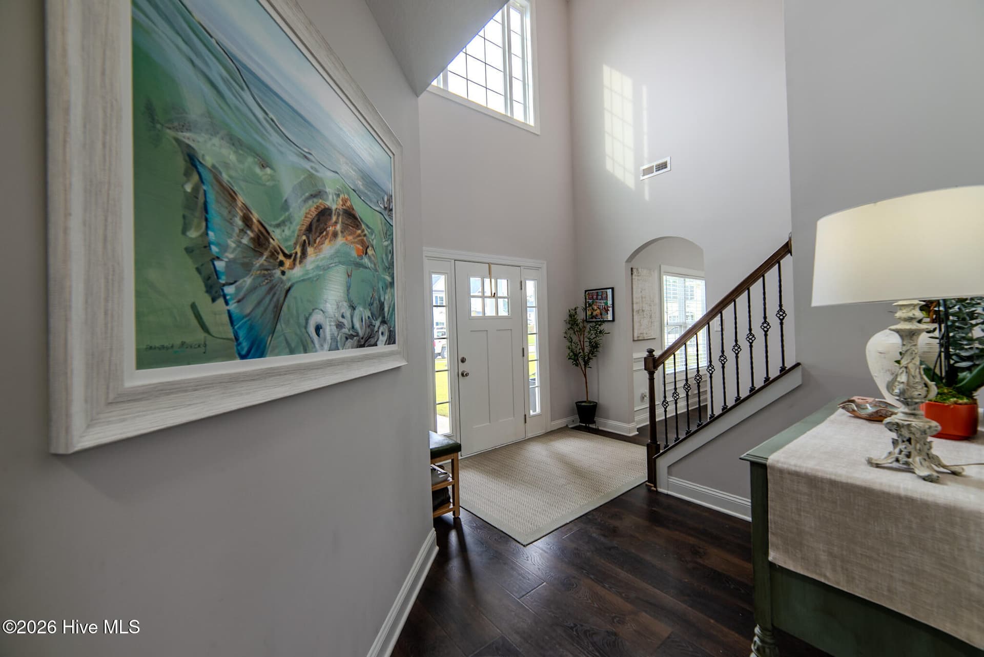 Single Family Residence at 207 Coscoroba Court, Swansboro, NC 28584, photo 2 of 32