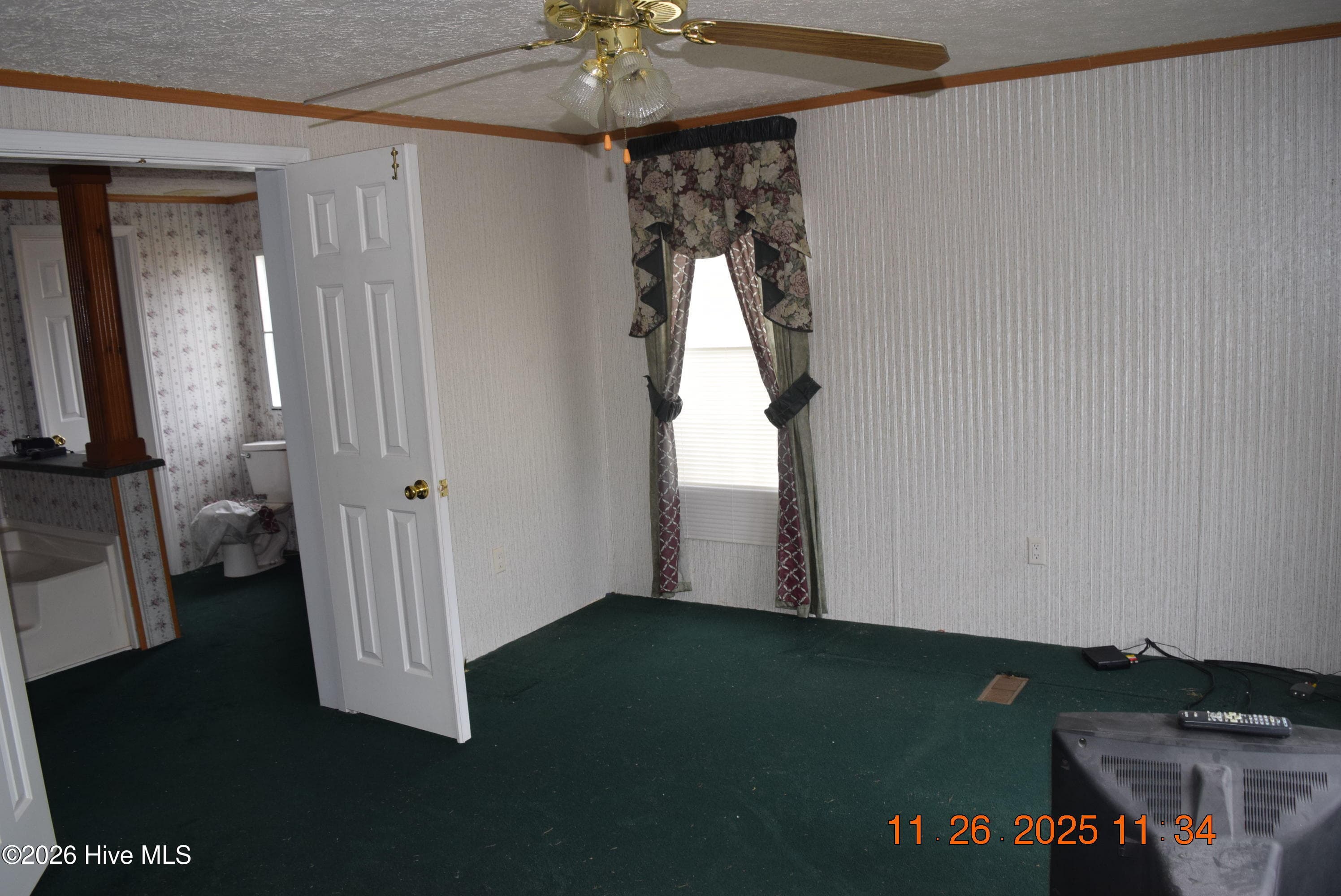 Manufactured Home at 1362 Gilmer Ricks Road, Conway, NC 27820, photo 9 of 12