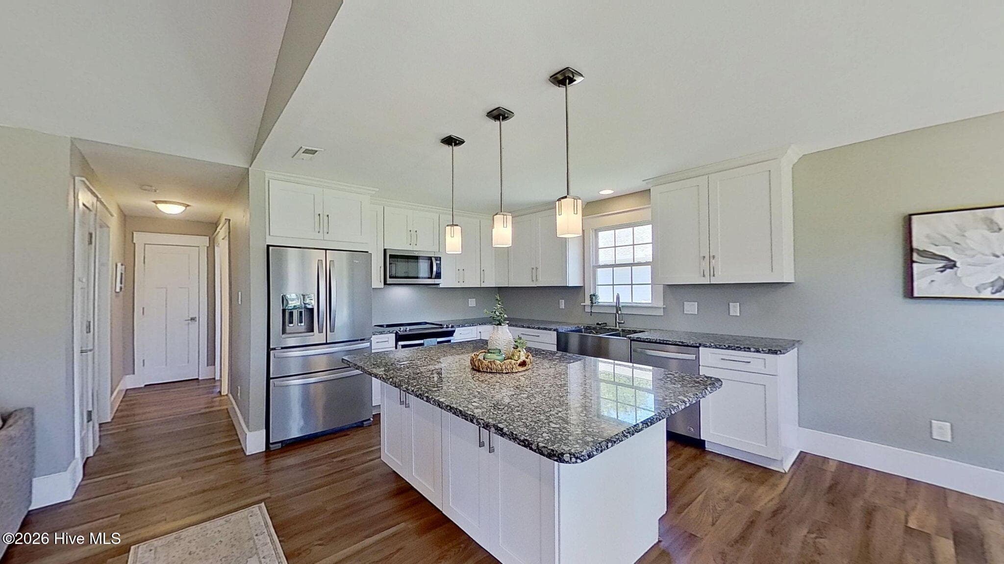 Single Family Residence at 1129 Coral Reef Drive, New Bern, NC 28560, photo 31 of 68