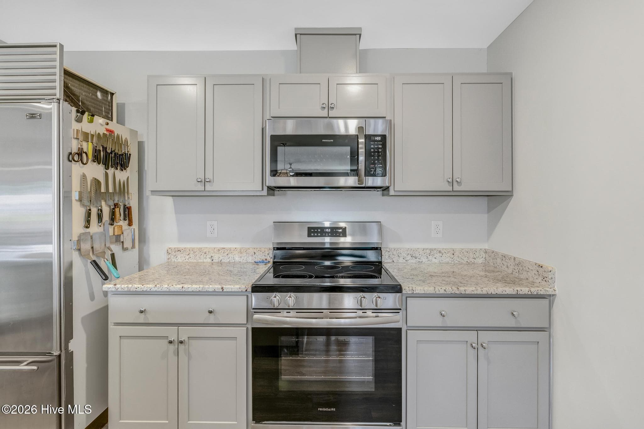 Single Family Residence at 4901 Abbington Oaks Way SE, Southport, NC 28461, photo 11 of 31