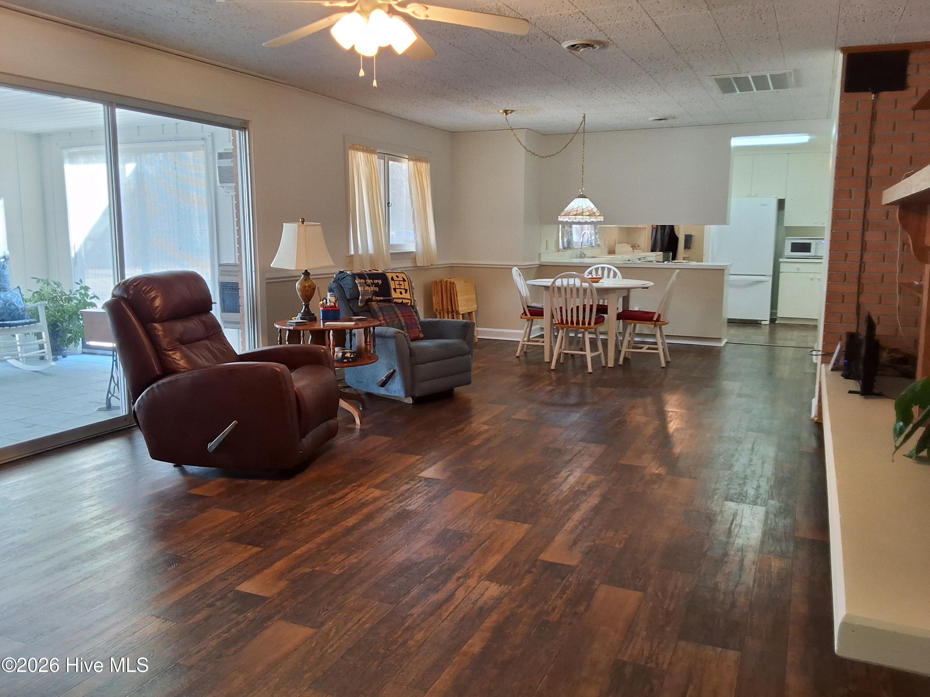 Single Family Residence at 503 Anderson Street, Tabor City, NC 28463, photo 21 of 101