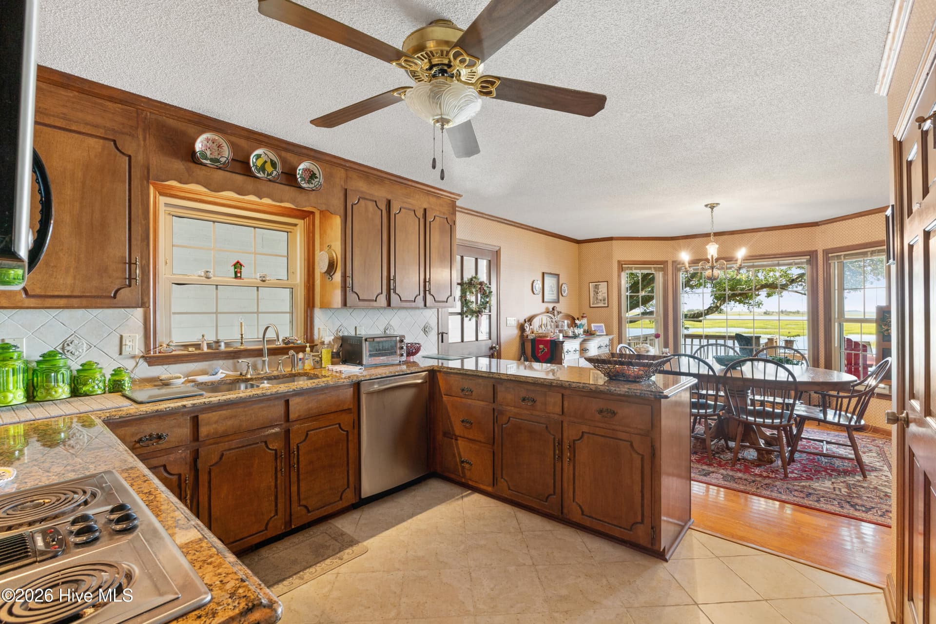 Single Family Residence at 345 Dogwood Lane, Hampstead, NC 28443, photo 29 of 61