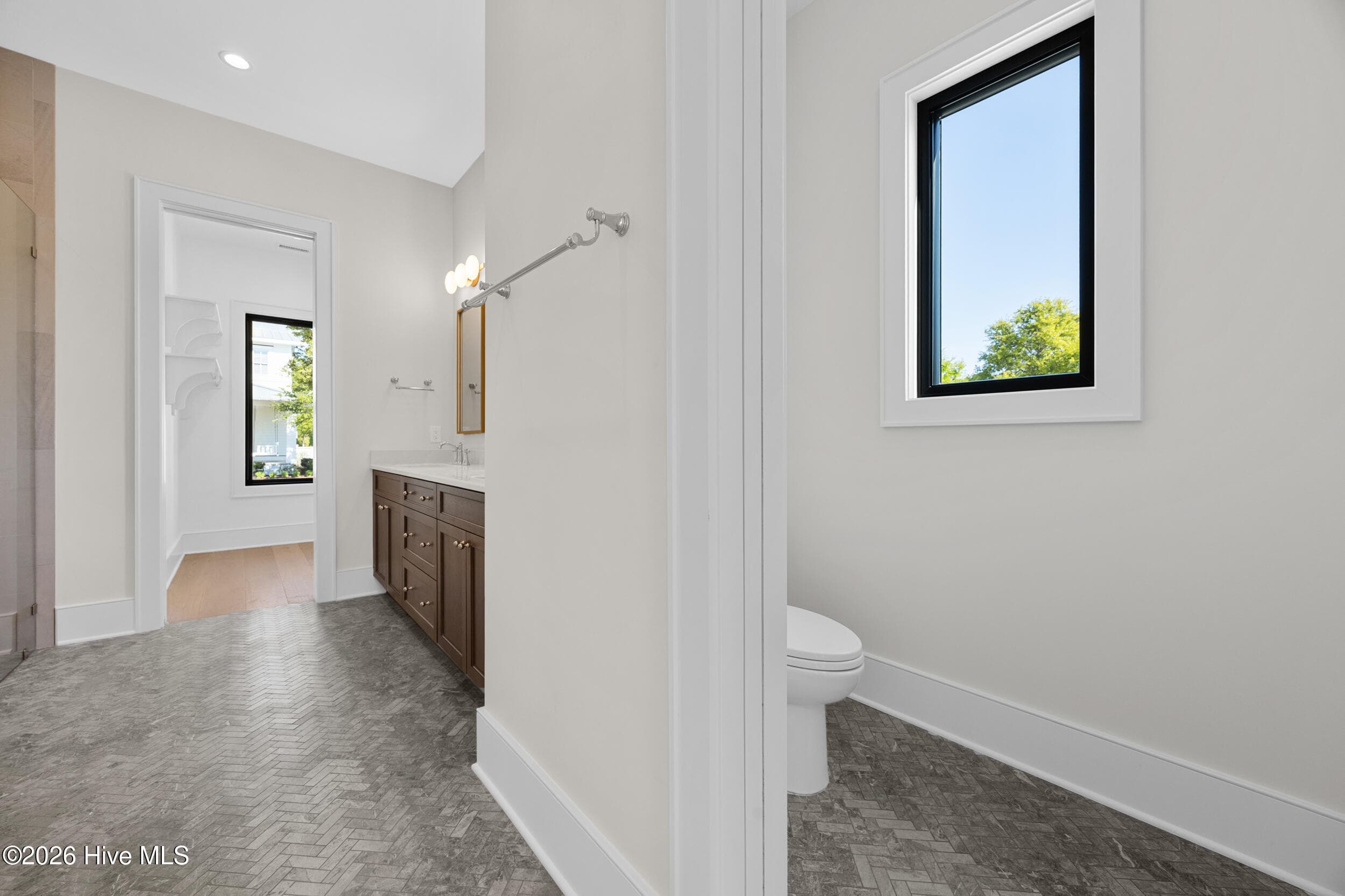 Single Family Residence at 1826 Montage Lane, Wilmington, NC 28403, photo 22 of 147