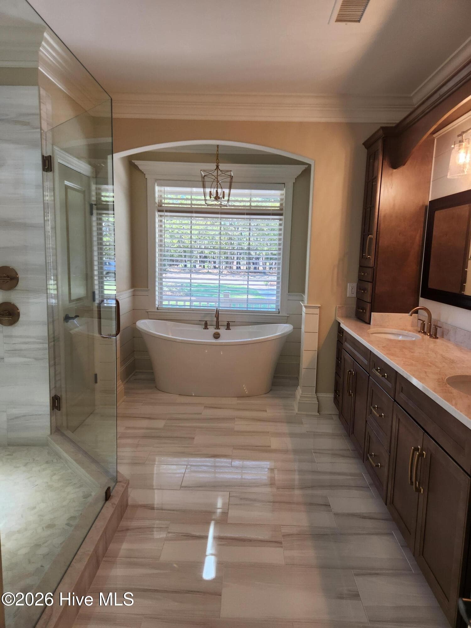 Single Family Residence at 6481 Kirkwall Point SW, Ocean Isle Beach, NC 28469, photo 15 of 49
