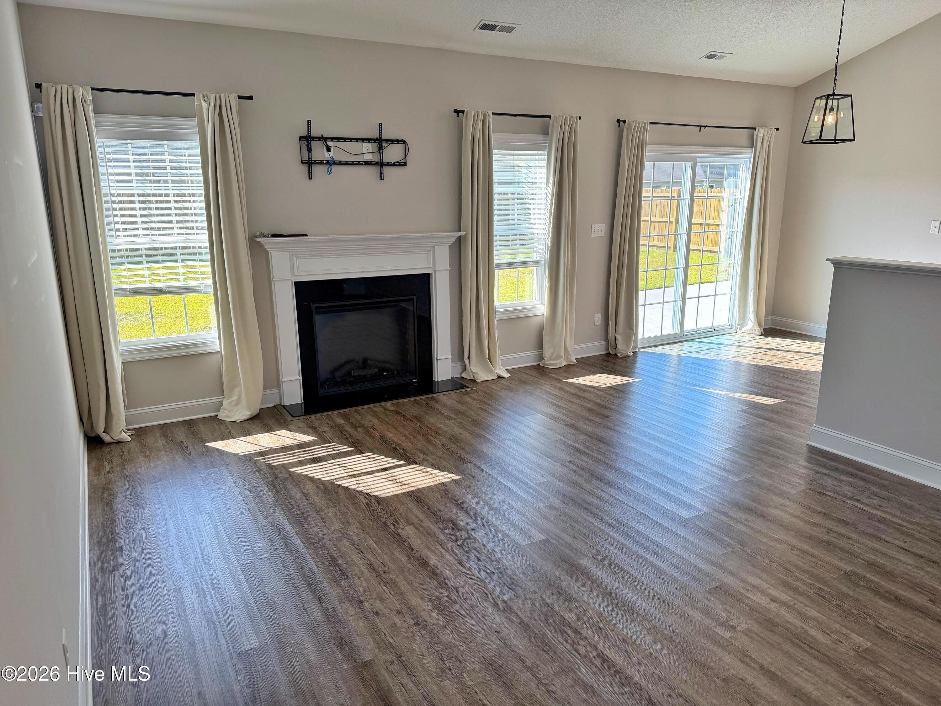 Single Family Residence at 259 Wood House Drive, Jacksonville, NC 28546, photo 21 of 45