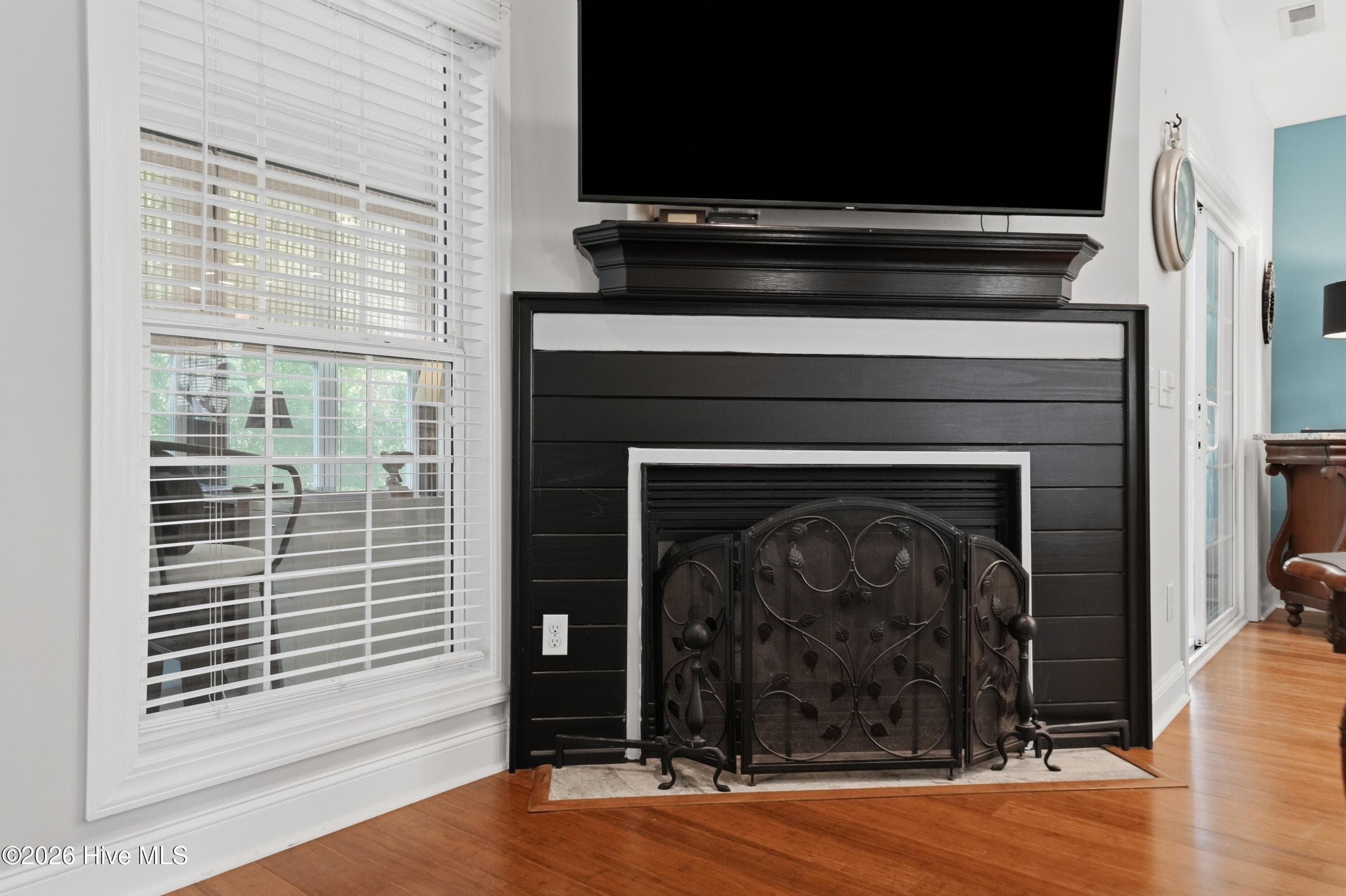 Single Family Residence at 4155 Sheffield Place SE, Southport, NC 28461, photo 11 of 63
