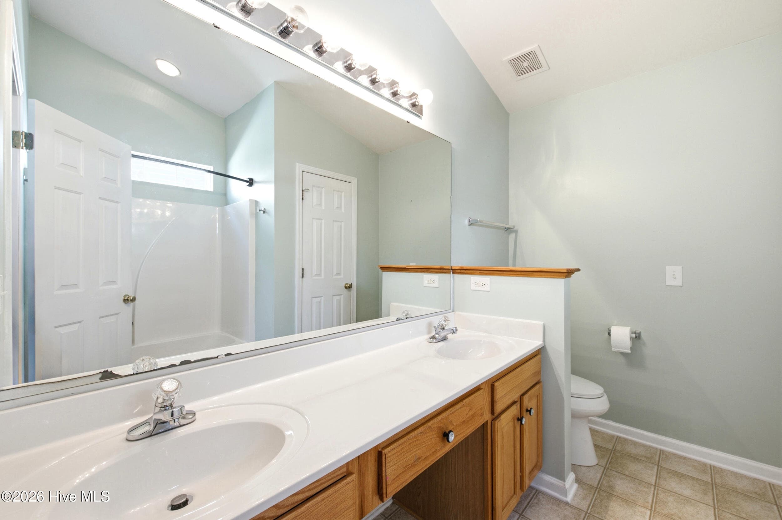Single Family Residence at 122 Planters Row Lane, Calabash, NC 28467, photo 22 of 51