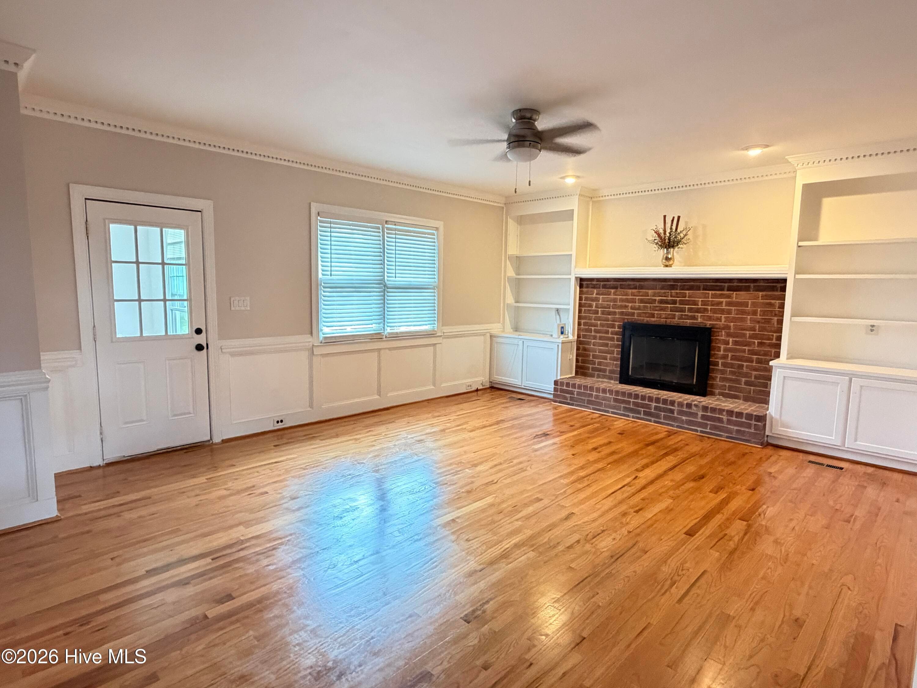 Great room with Fireplace and hardwood floors. - 4147 Knollcrest Circle N, Martinez, GA 30907