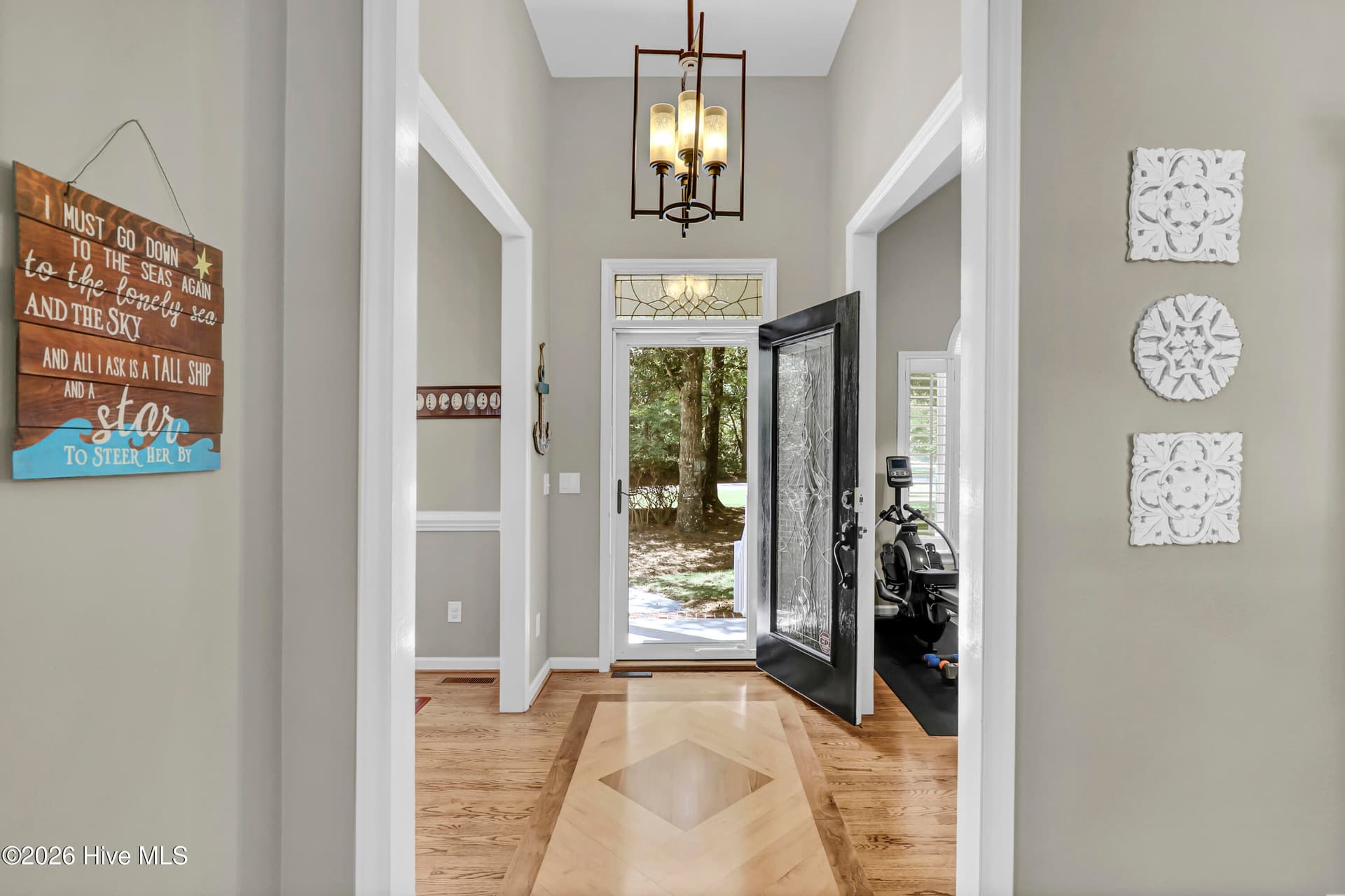 Single Family Residence at 645 Sawgrass Road, Hampstead, NC 28443, photo 5 of 47