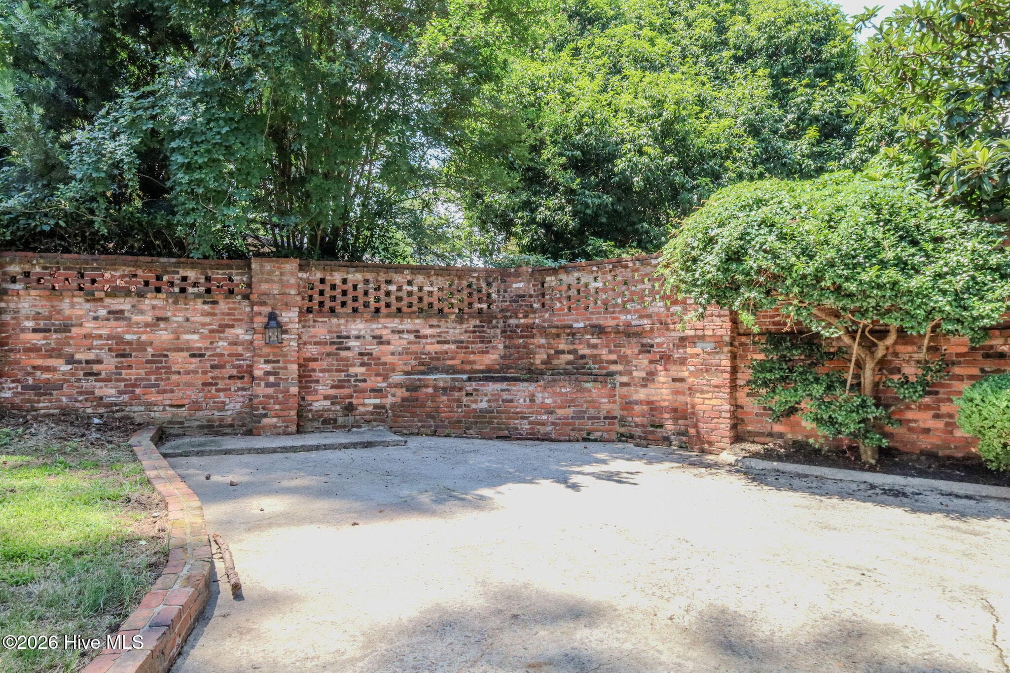 Single Family Residence at 711 Oberlin Road, Augusta, GA 30909, photo 15 of 59