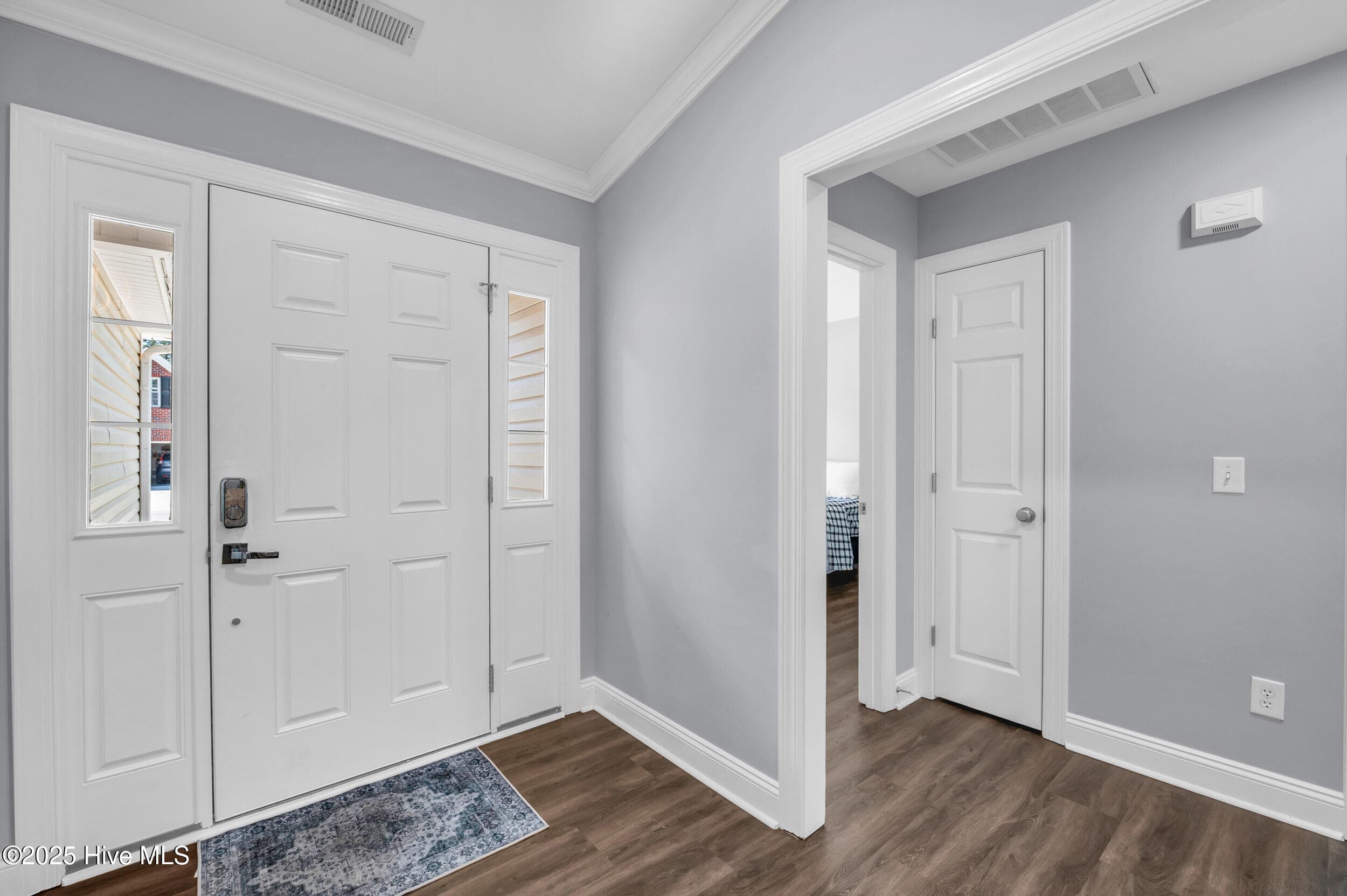 Single Family Residence at 4113 Rounding Bend Lane, Wilmington, NC 28412, photo 5 of 29