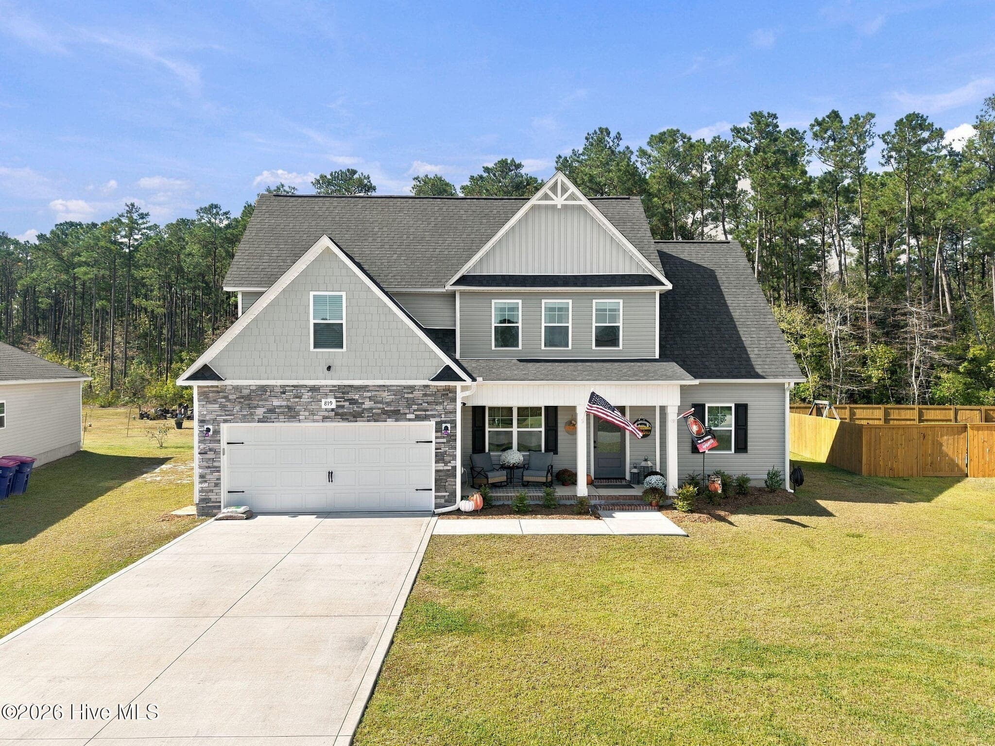Single Family Residence at 819 Cooke Drive, Hubert, NC 28539, photo 2 of 53