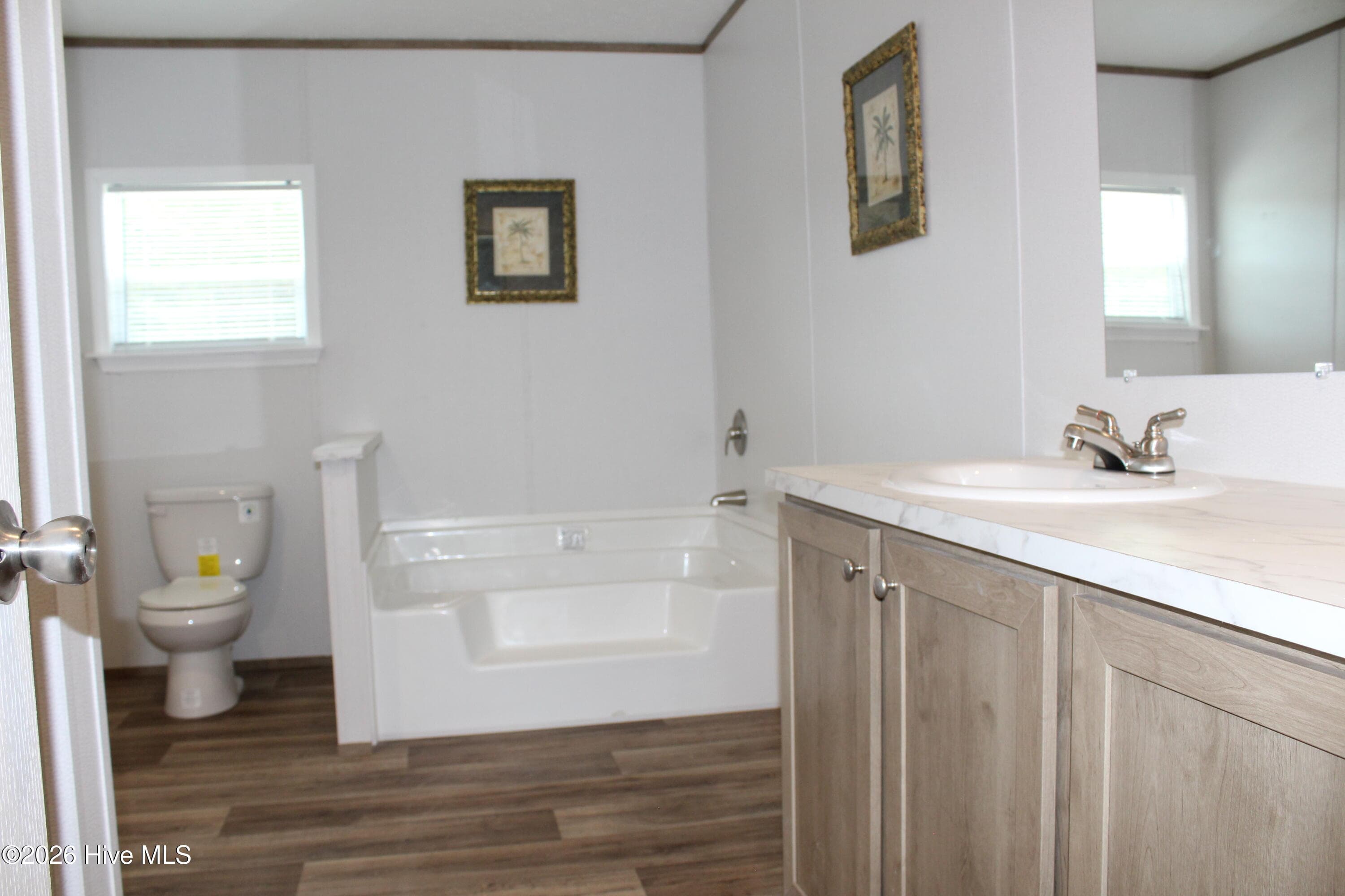 Manufactured Home at 950 Blind Bridge Road, Magnolia, NC 28453, photo 19 of 32