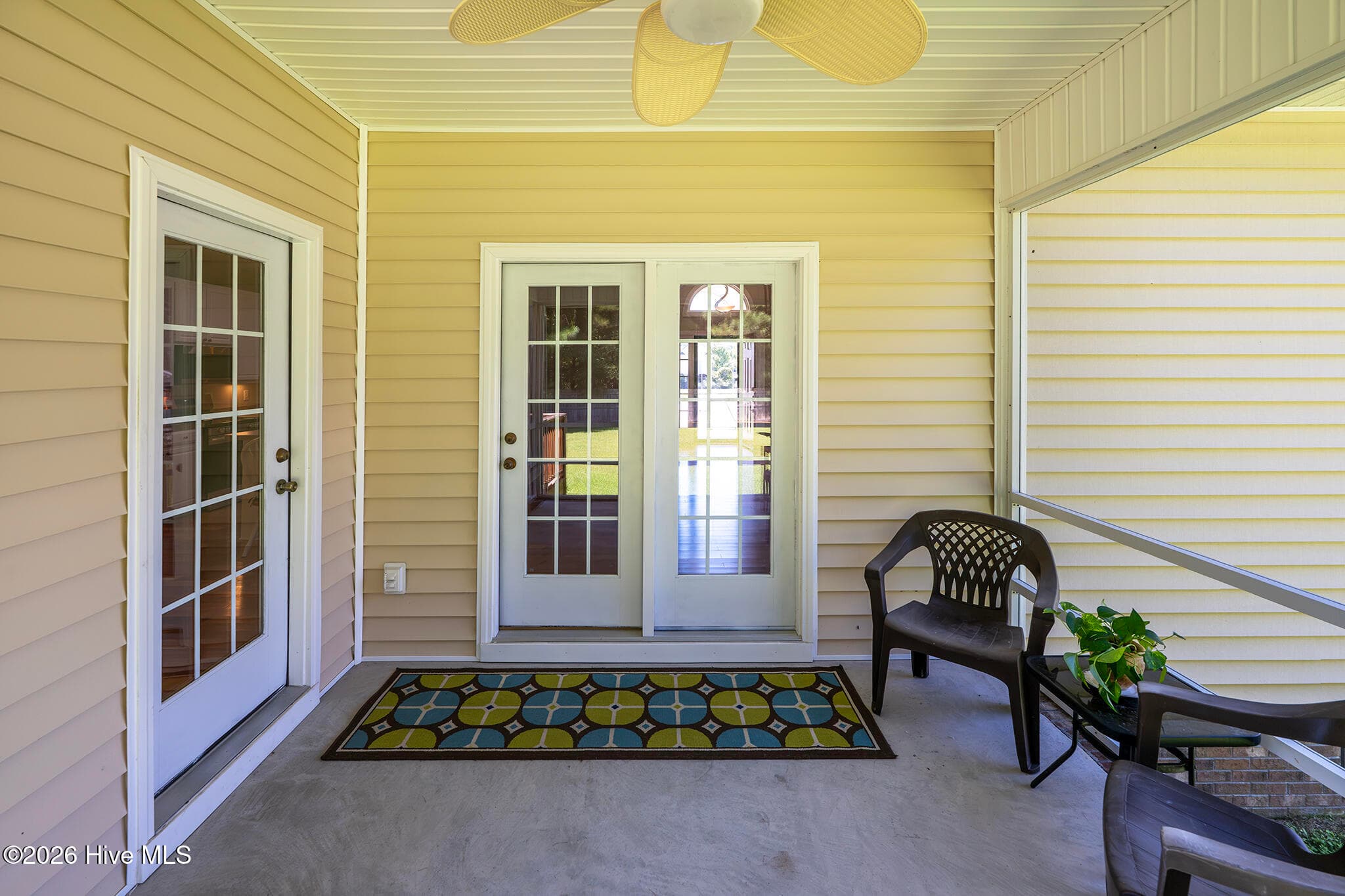 Screened Back Porch - 168 Laura Drive, New Bern, NC 28562