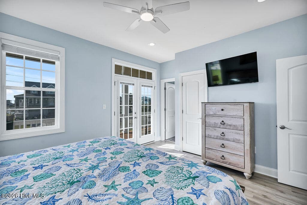 Master suite on 2nd floor - 244 Grandview Drive, Sneads Ferry, NC 28460