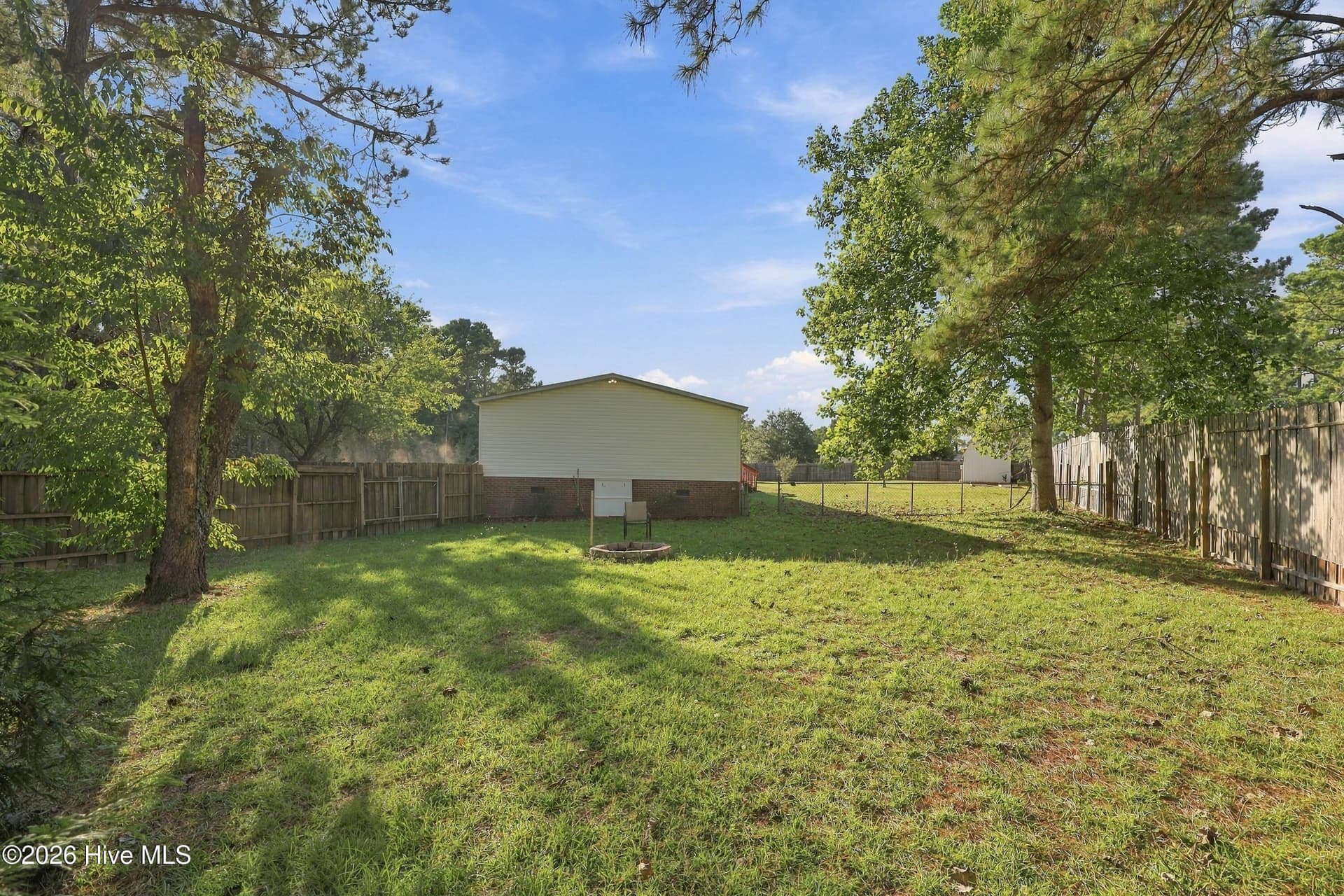 Manufactured Home at 683 Bay Harbor Drive, Hampstead, NC 28443, photo 30 of 40
