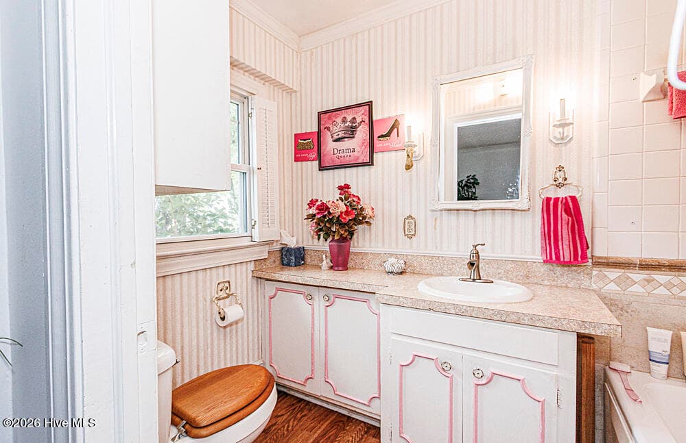 600 S Haughton Street, Williamston, NC 27892