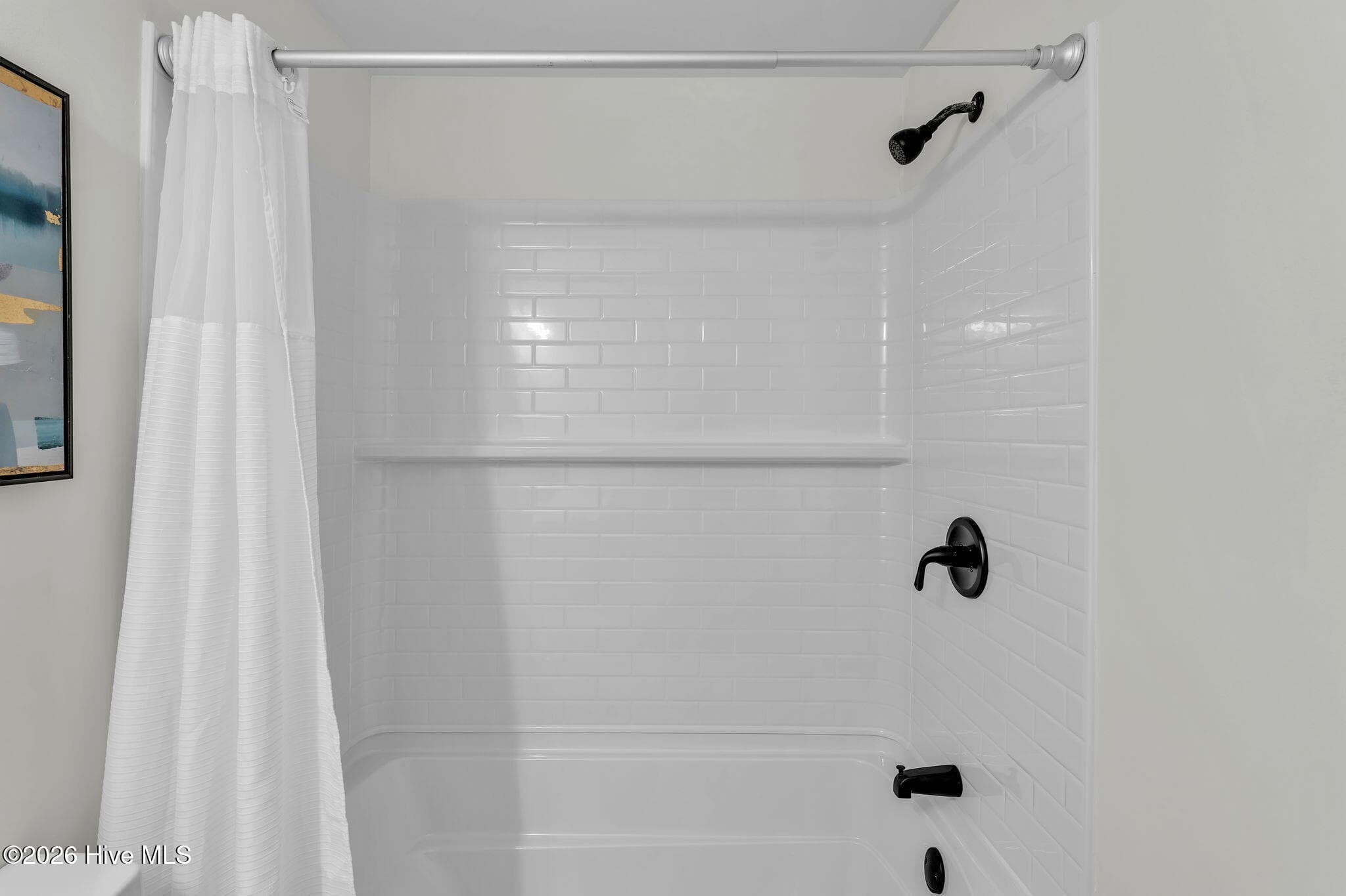 Tub/Shower Combination - 567 Blount Road, Elizabeth City, NC 27909